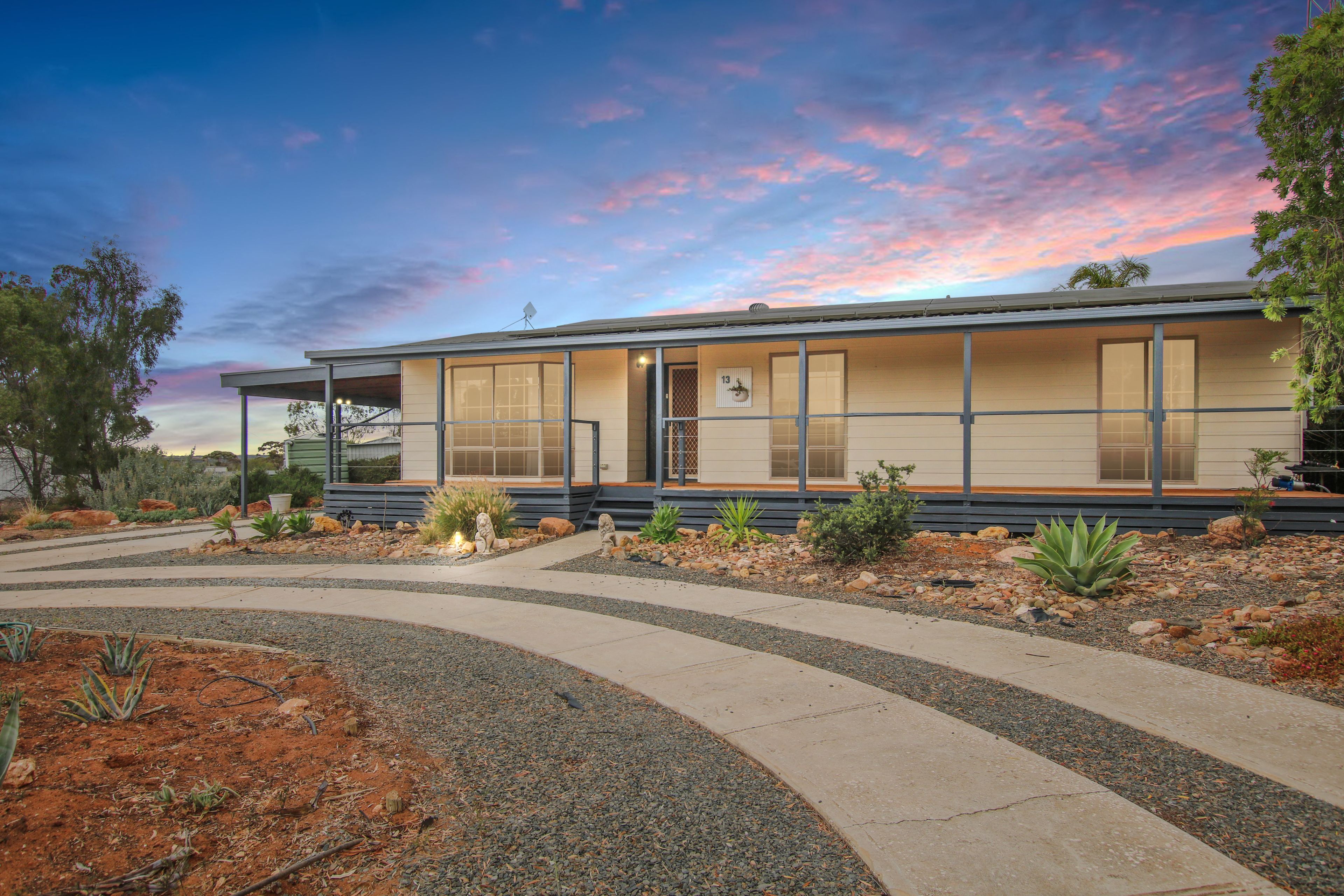 13 Federal Street, Morgan SA 5320