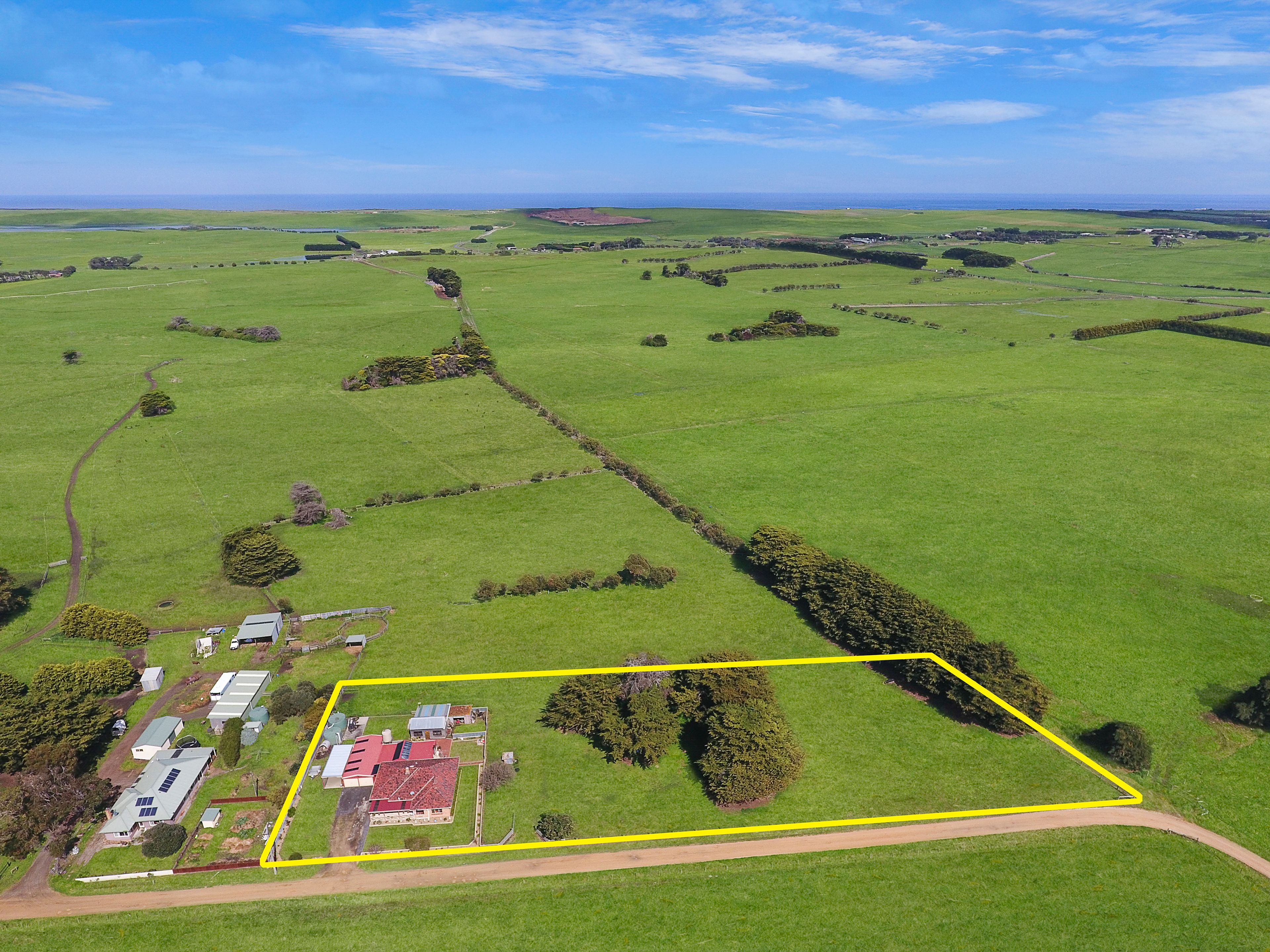 14 Ritchies Road, Allansford, VIC 3277