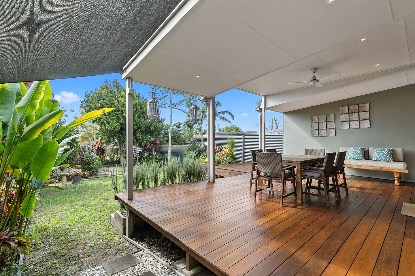 2/15 Jensen Drive, Urraween, QLD 4655