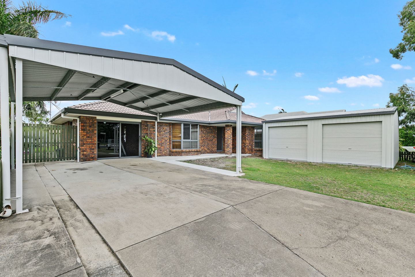 1 Alma Court, Urangan, QLD 4655