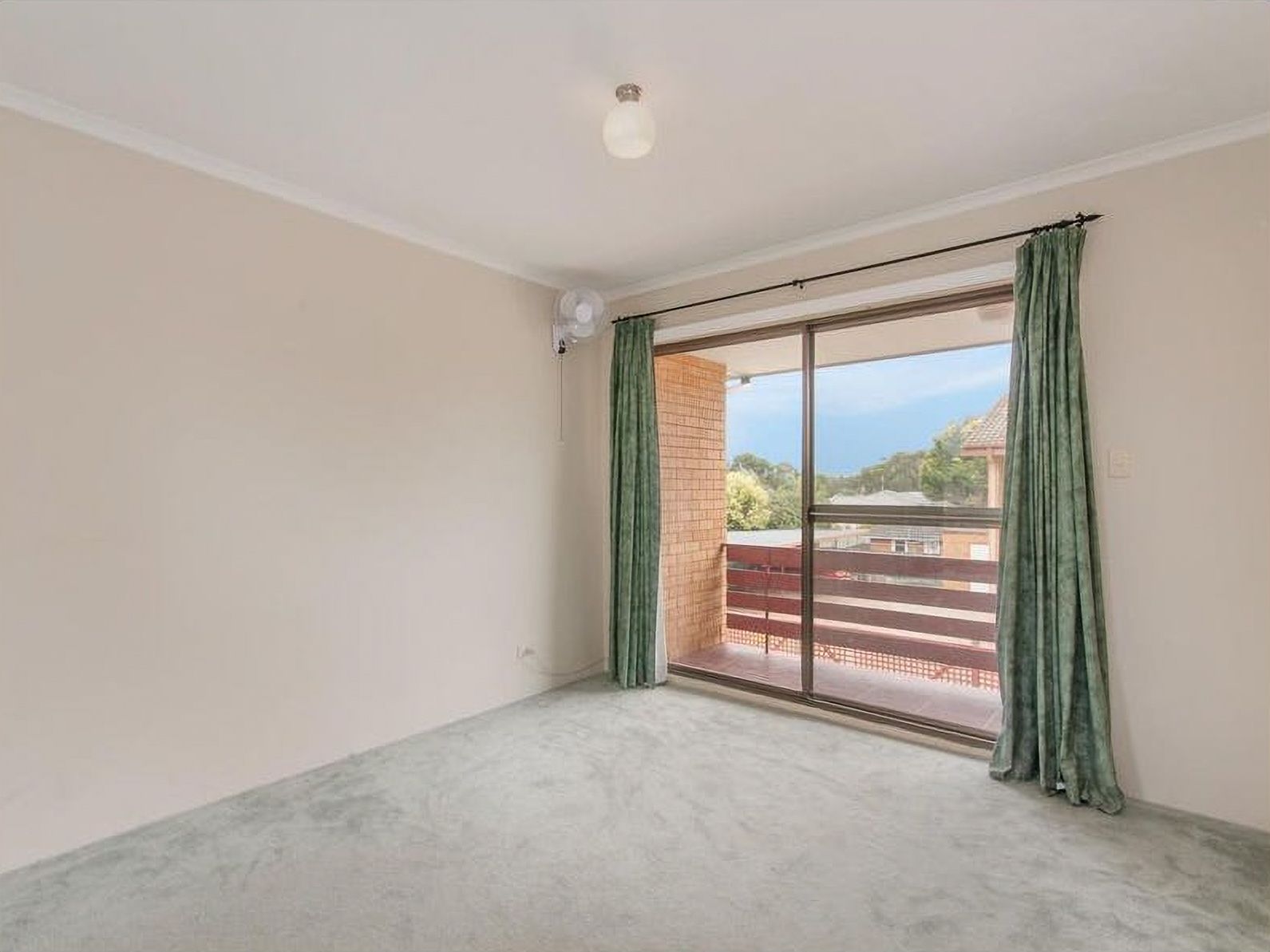 4/41 Atkinson Street, Queanbeyan, NSW 2620