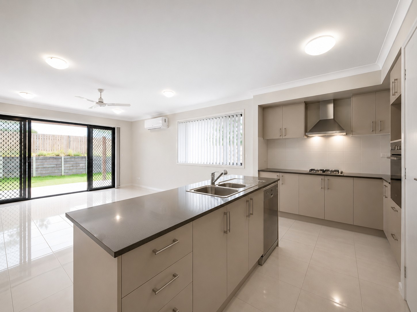 3 Alpaca Street, Dakabin, QLD 4503