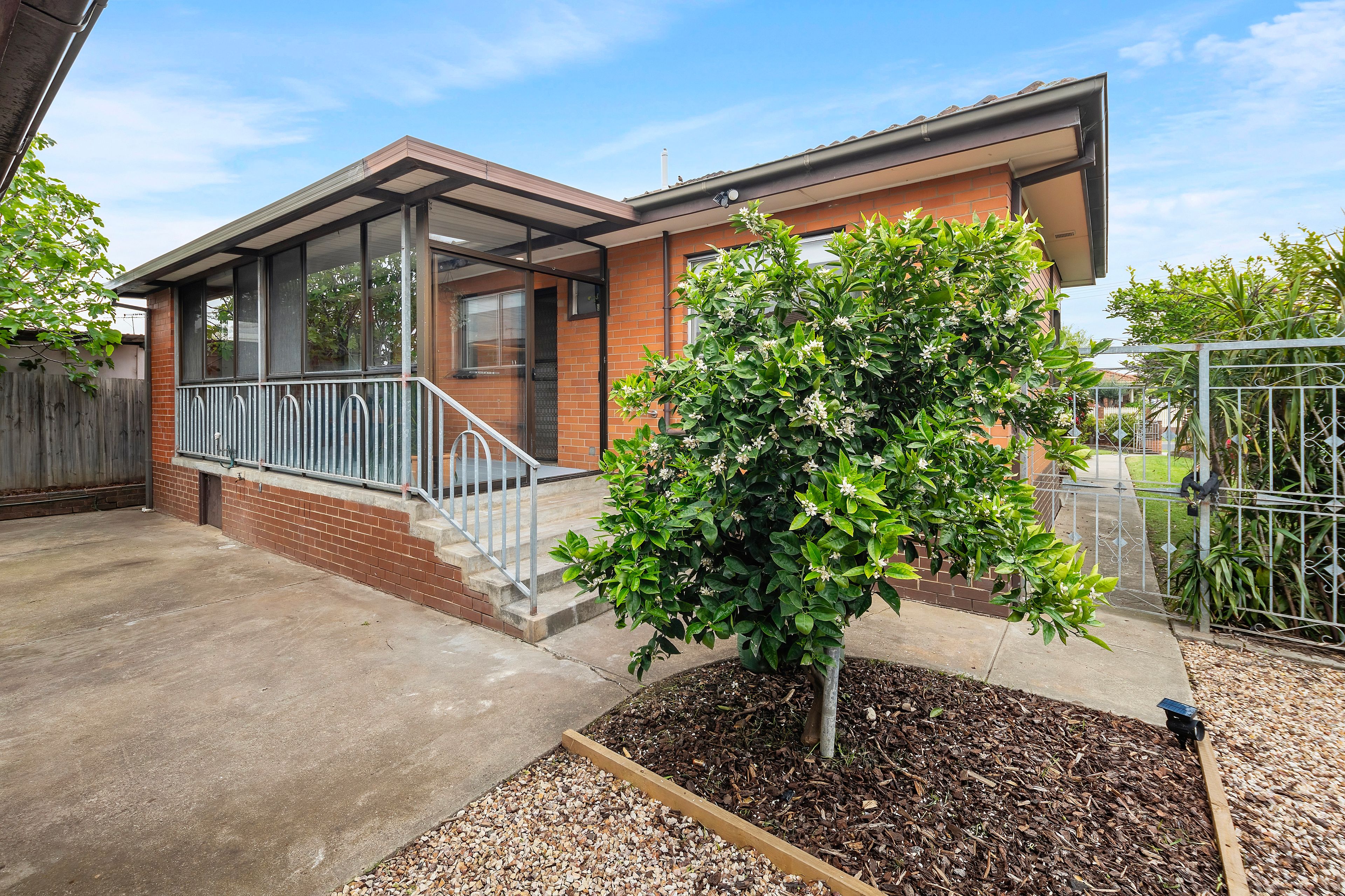 8 Simpson Street — photo 22 of 22