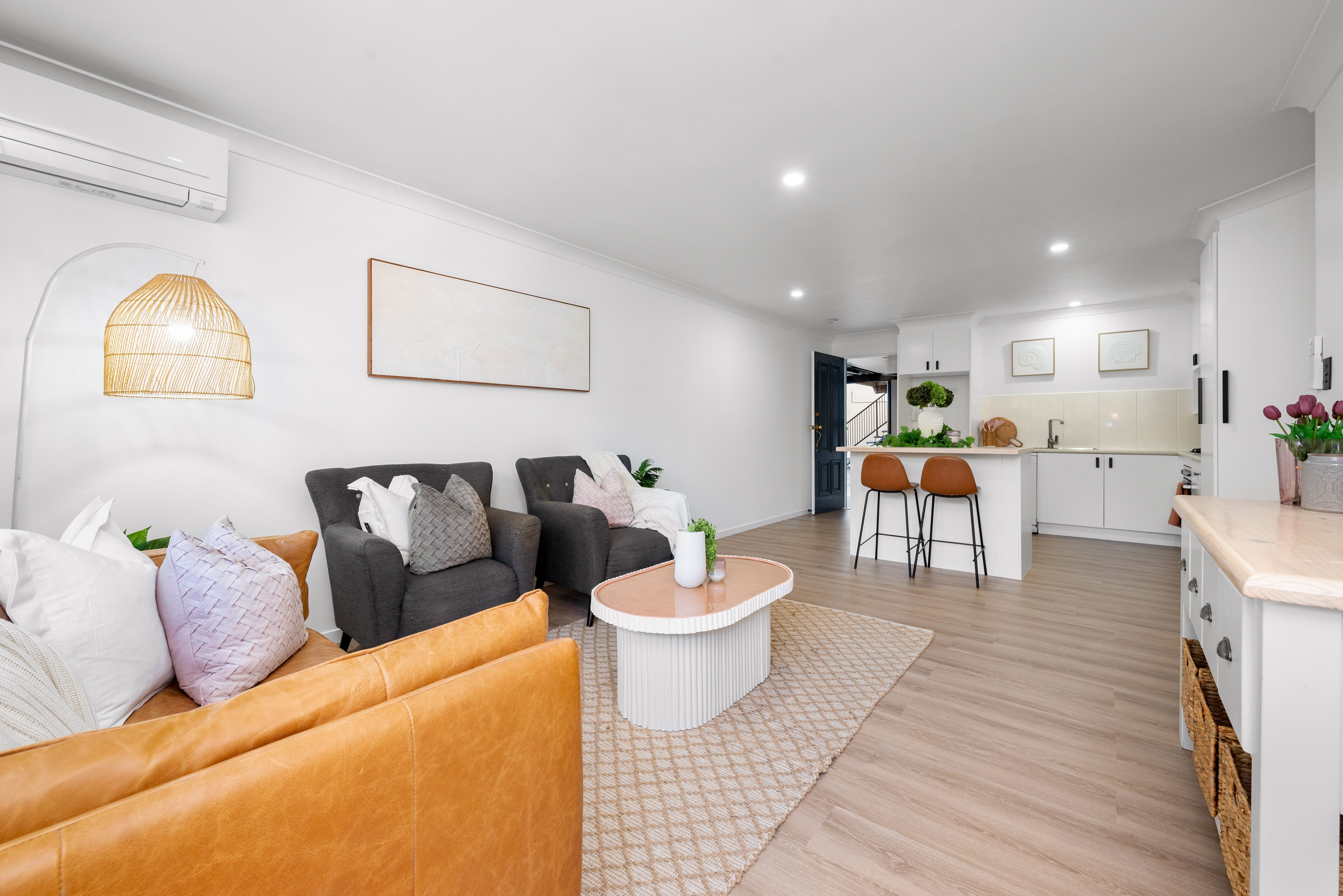 6/45 Mcilwraith Avenue — photo 4 of 16