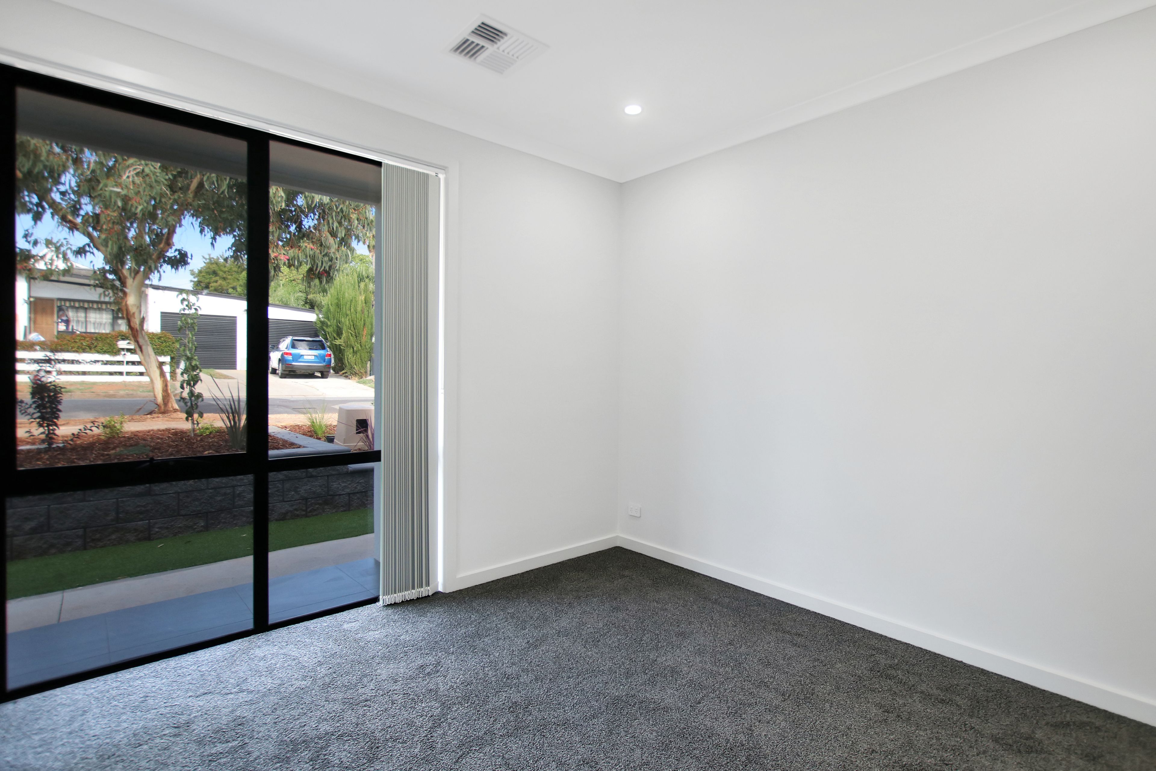 2/1 Gill Street, Para Hills, SA 5096