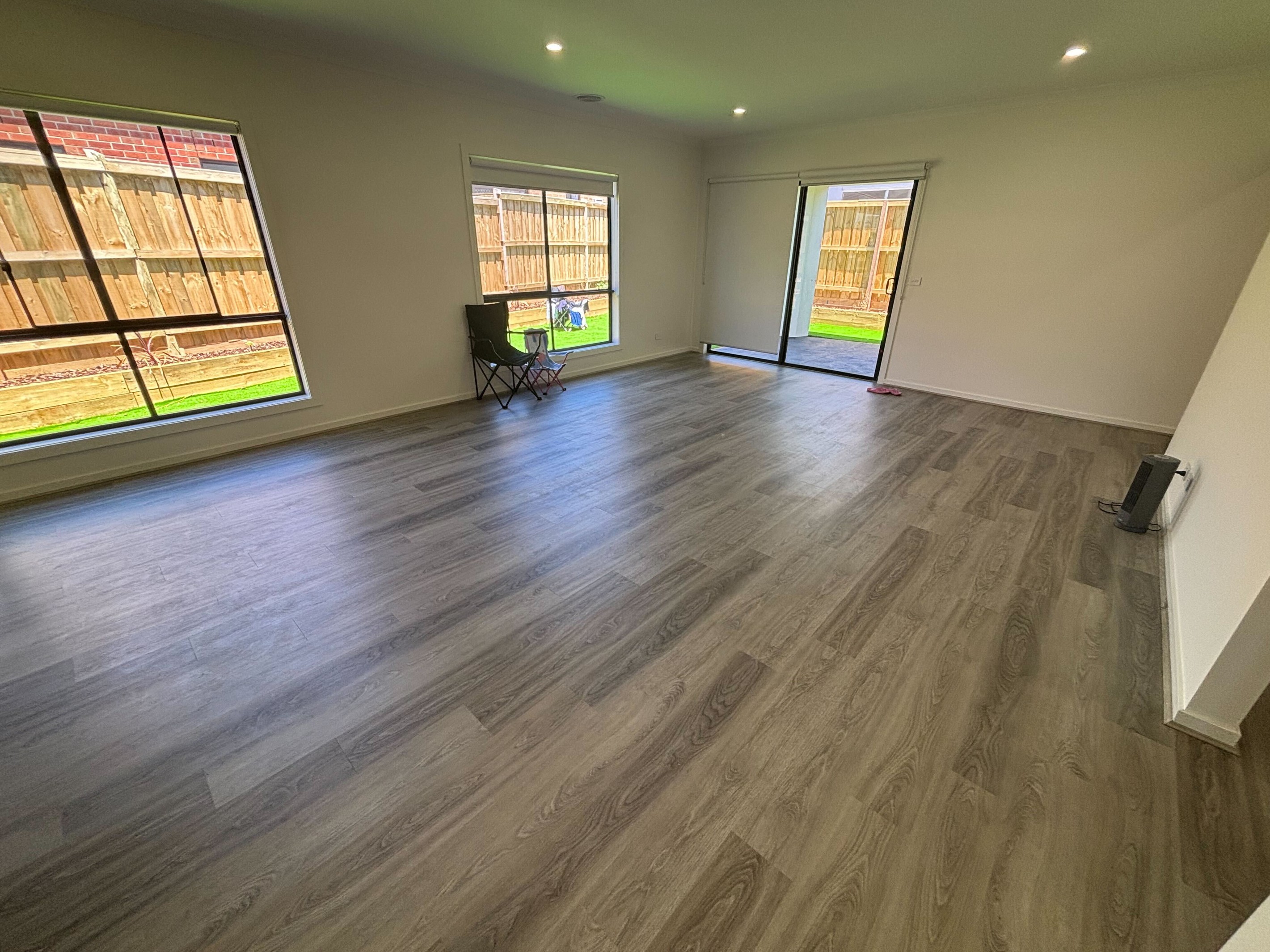 26 Delhi Grove, Rockbank, VIC 3335