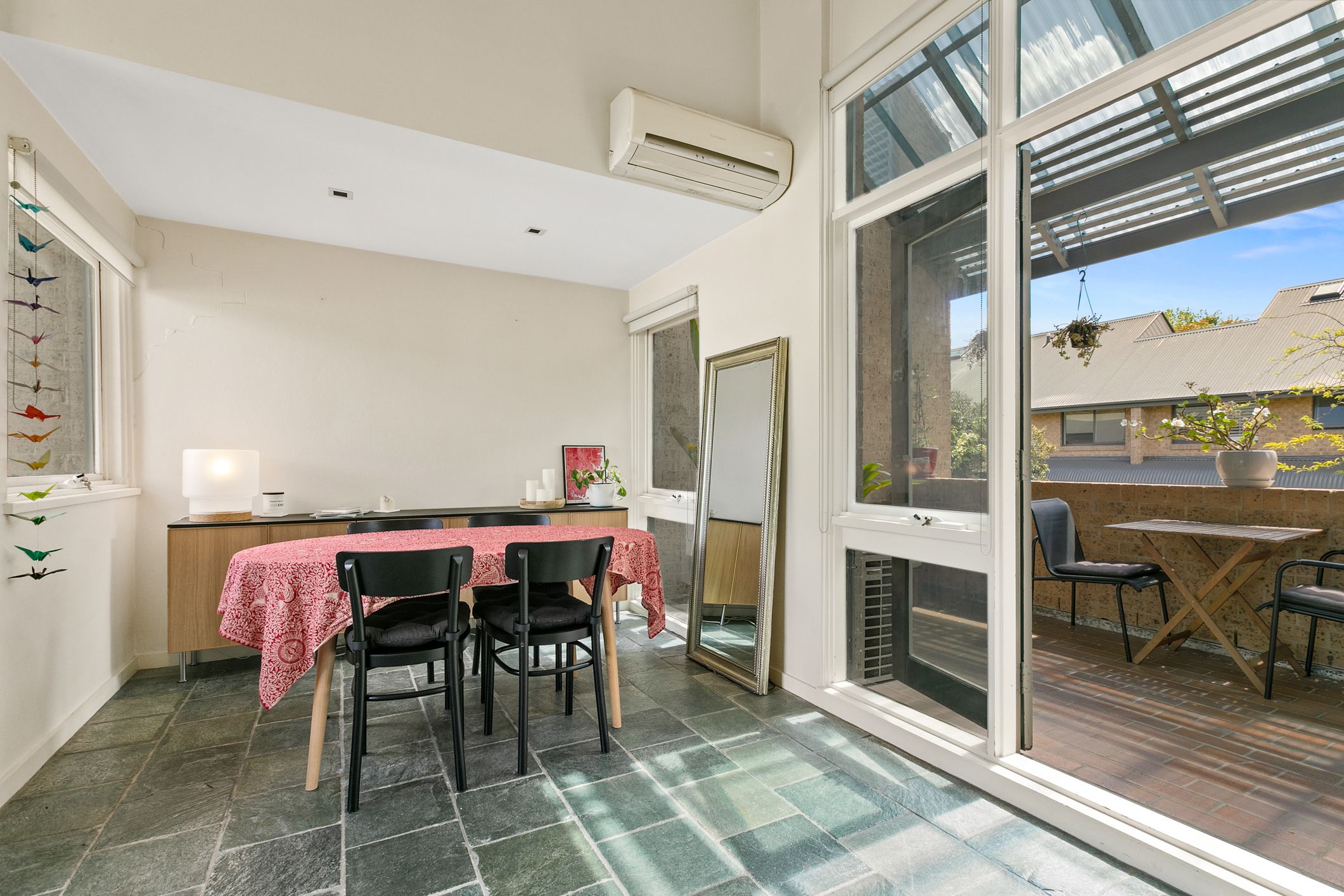15/453-465 Bourke Street — photo 4 of 9