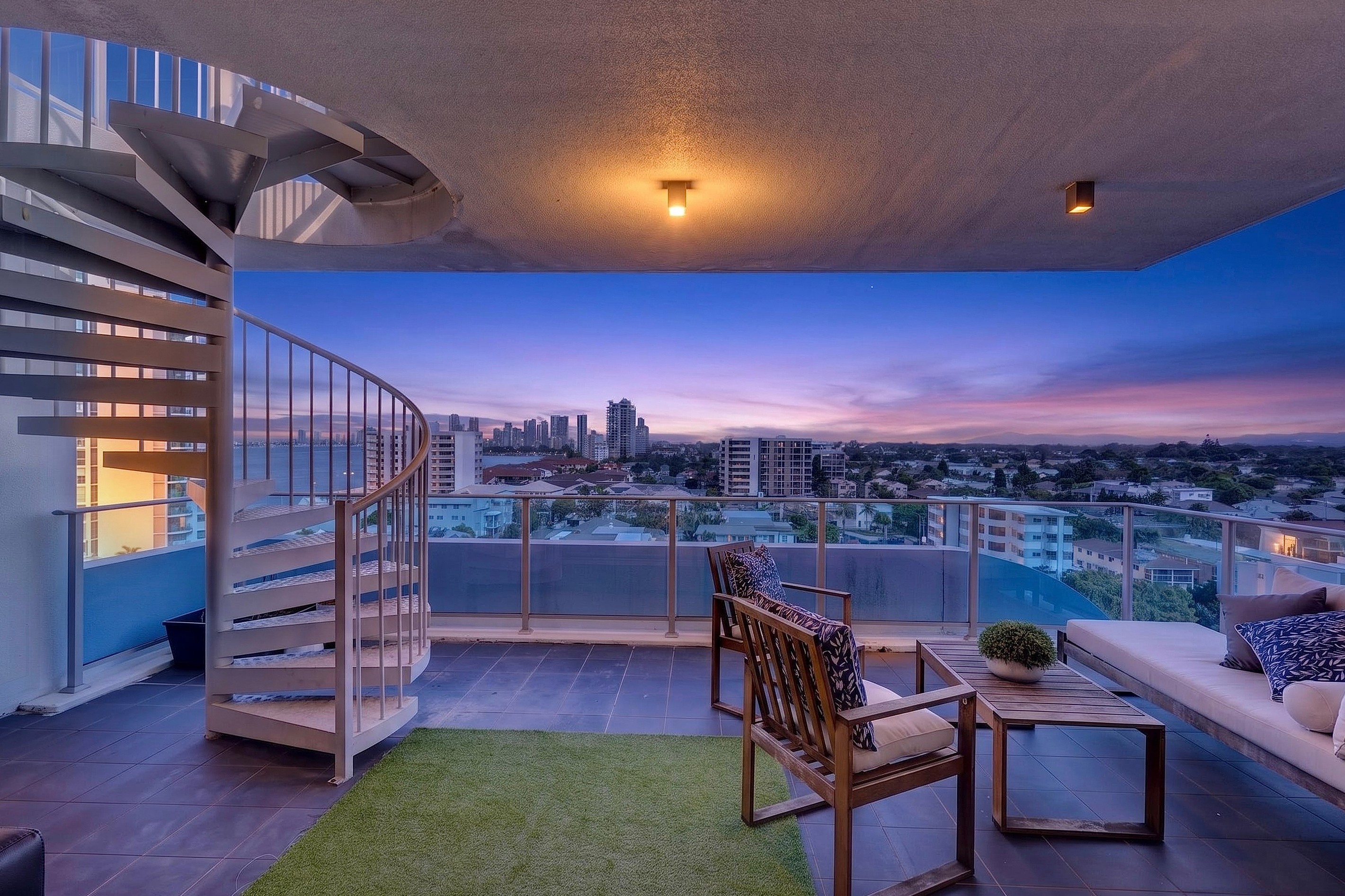 801/20 Labrador Street, Labrador, QLD 4215