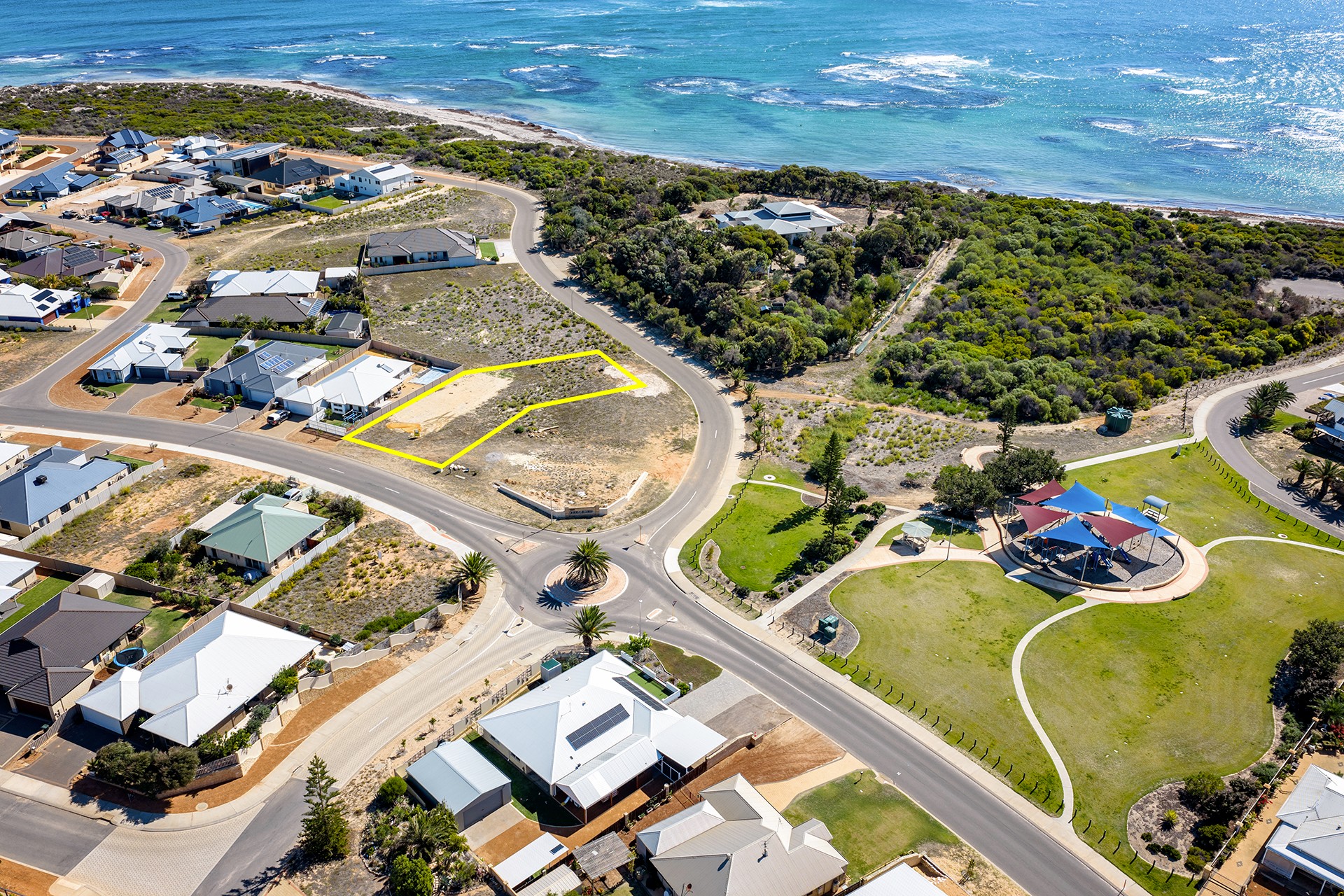 1B Surfside Terrace, Glenfield, WA 6532