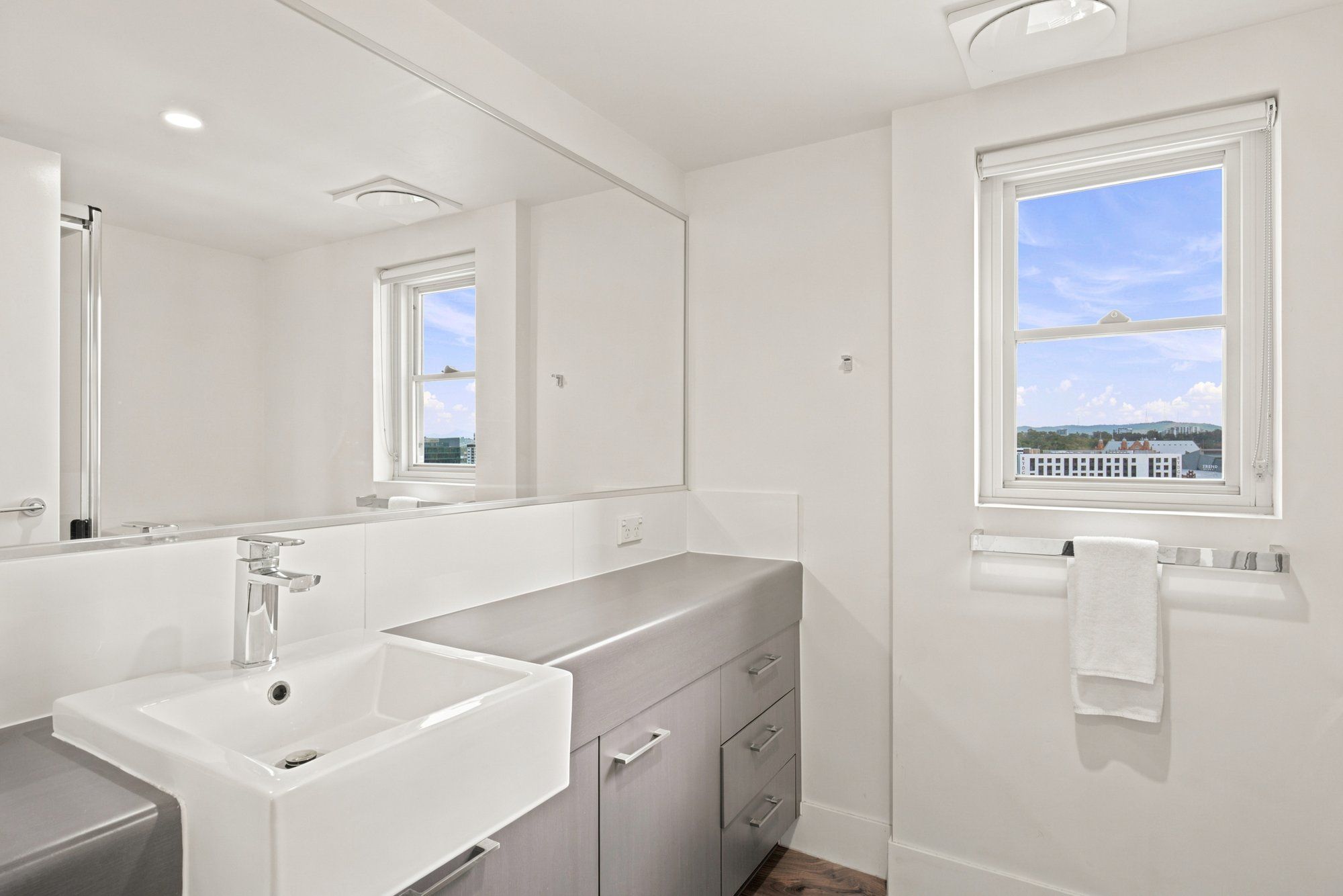 25/44 Brookes Street — photo 13 of 22