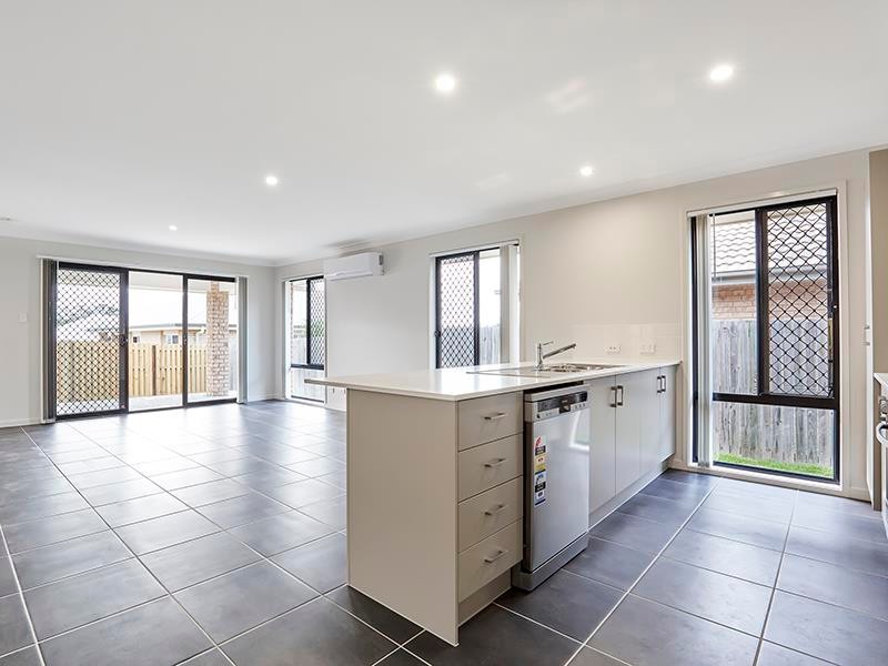 3 Avondale Drive, Pimpama, QLD 4209