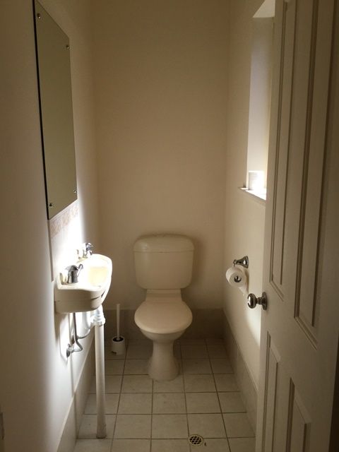 14a Reo Road — photo 3 of 11