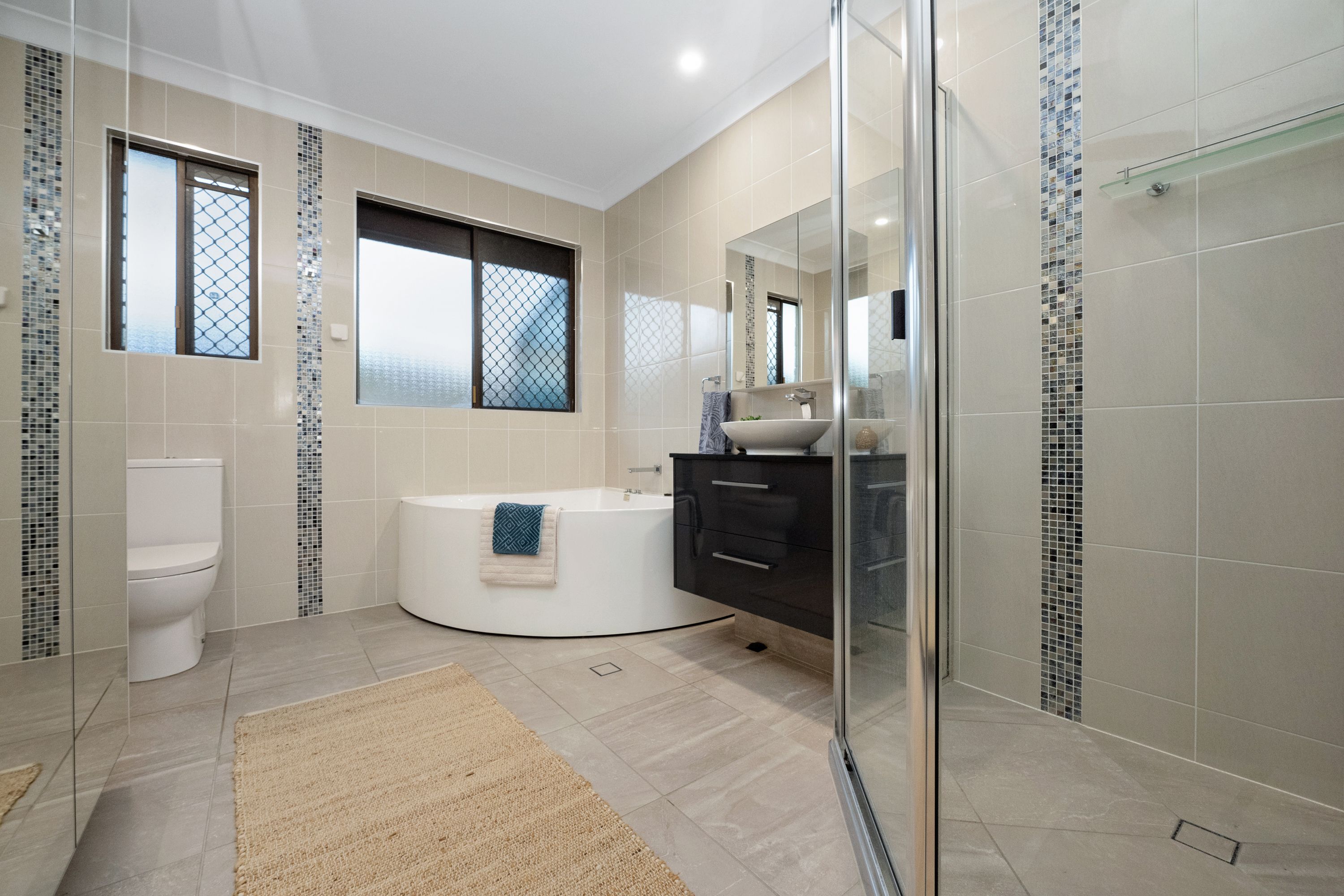 5 Cadiz Court — photo 9 of 24