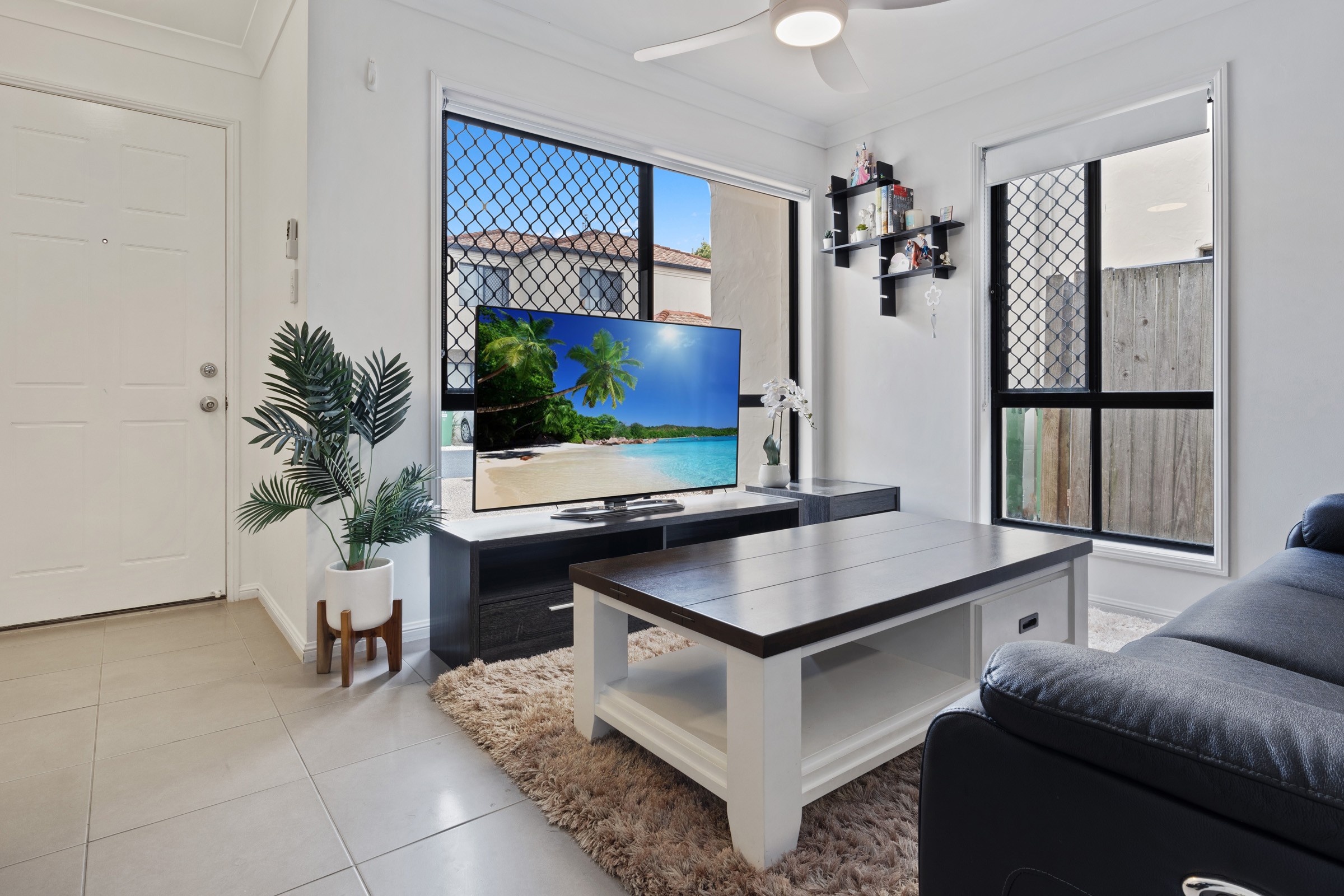 15/37-39 Harley Street, Labrador, QLD 4215