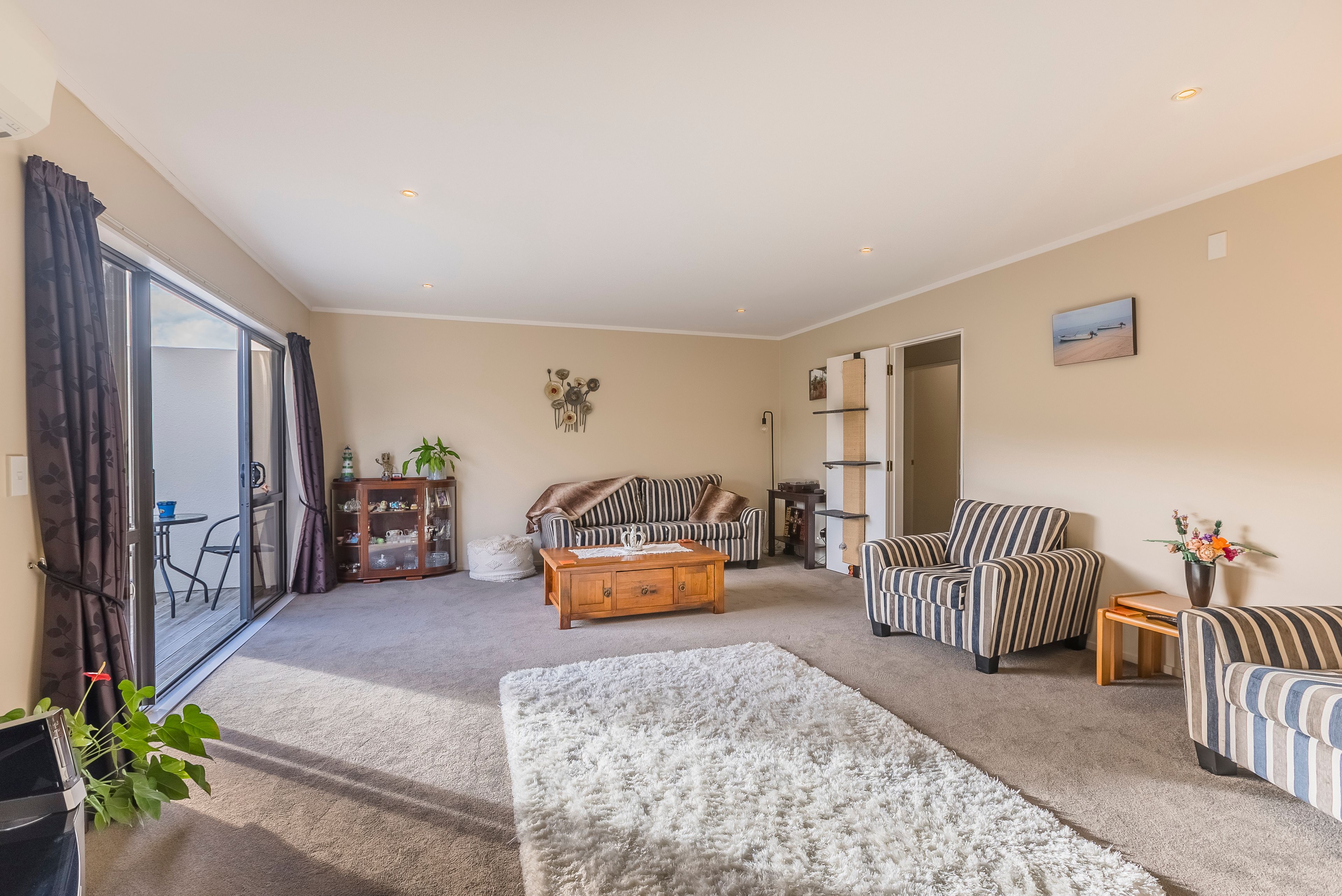 1/14 Duncan Street, Tawa, Wellington City