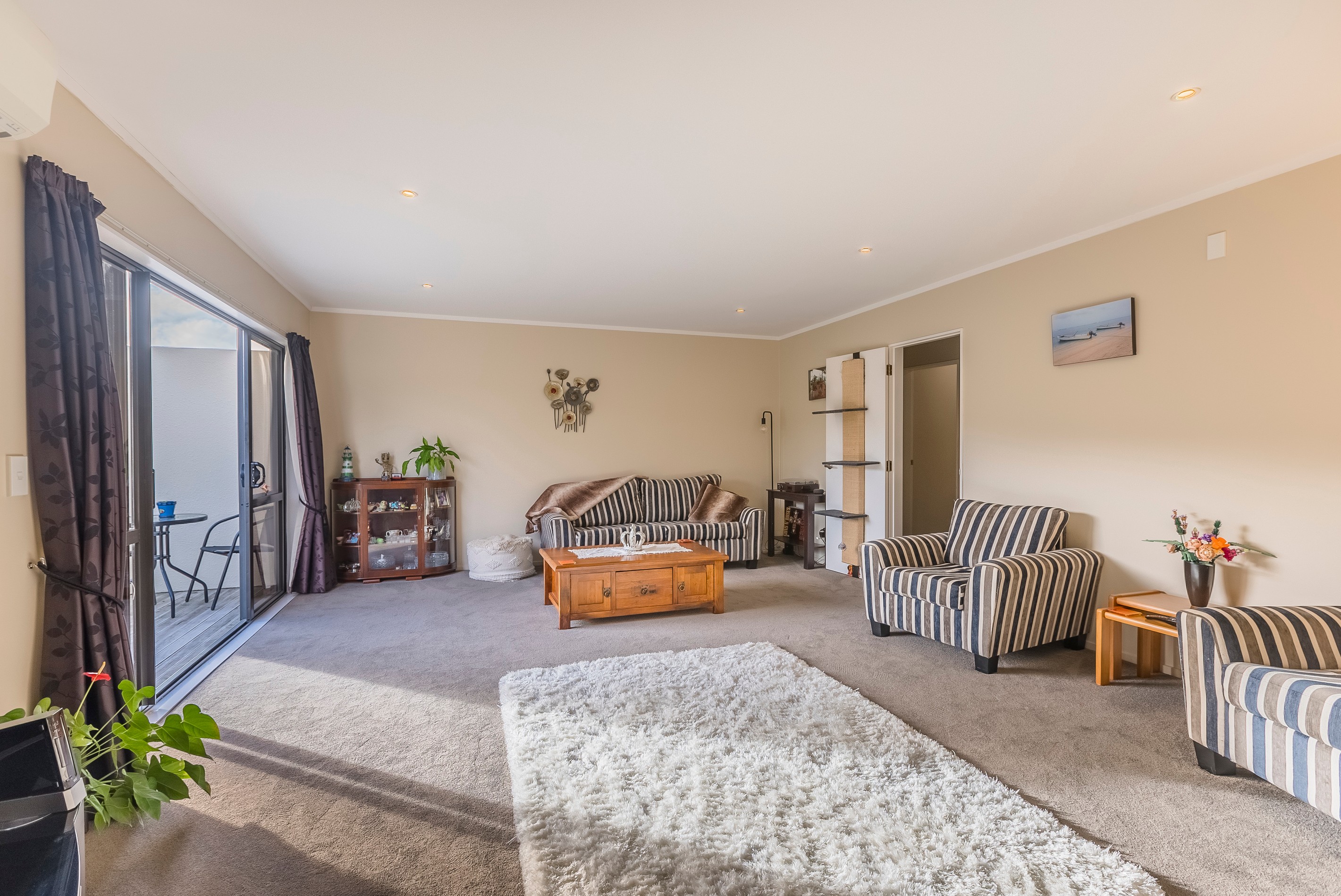 1/14 Duncan Street, Tawa, Wellington City