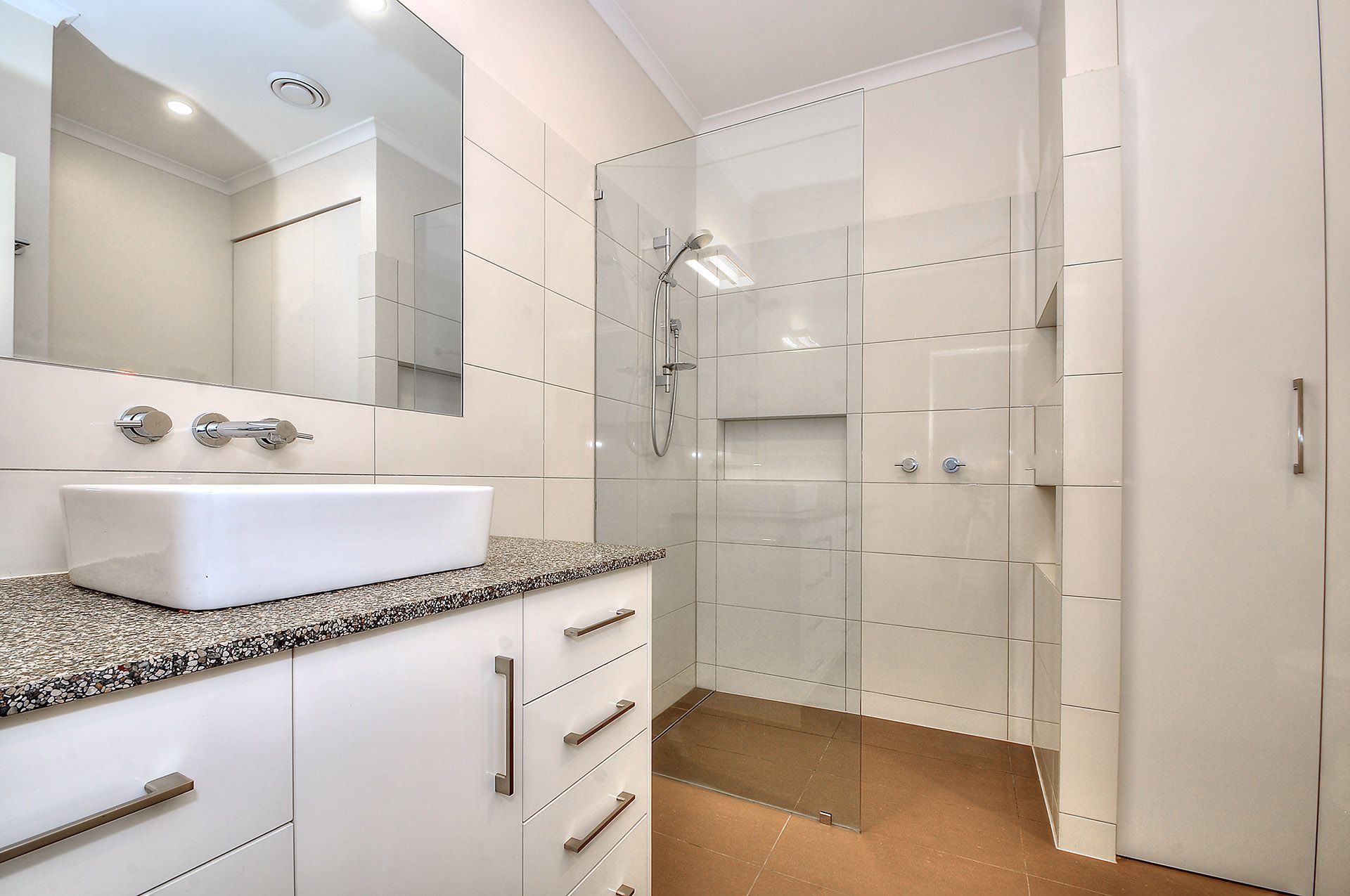 1/25 Churchill Avenue, Cheltenham, VIC 3192