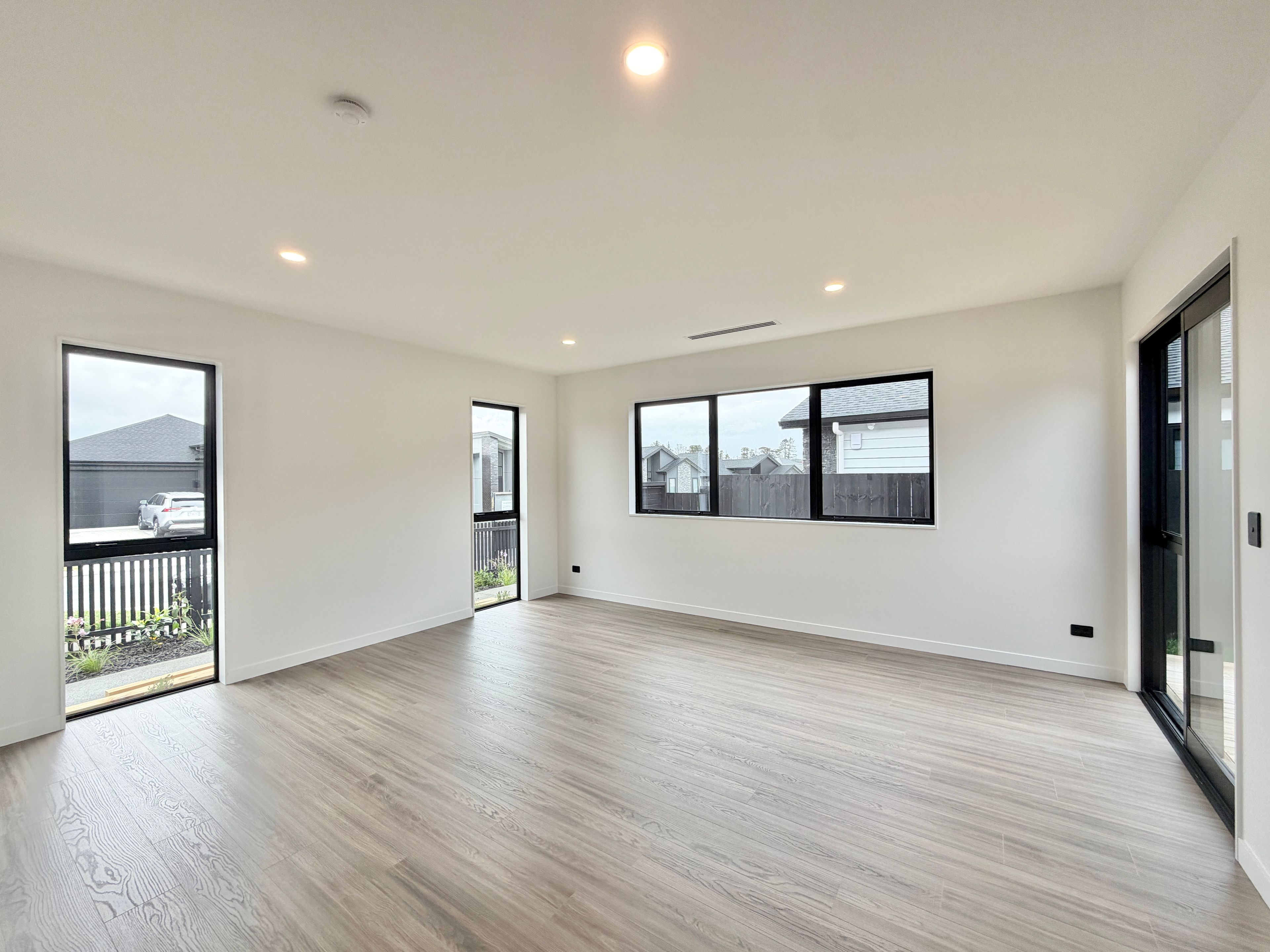 47 Tukutata Crescent, Milldale, Rodney