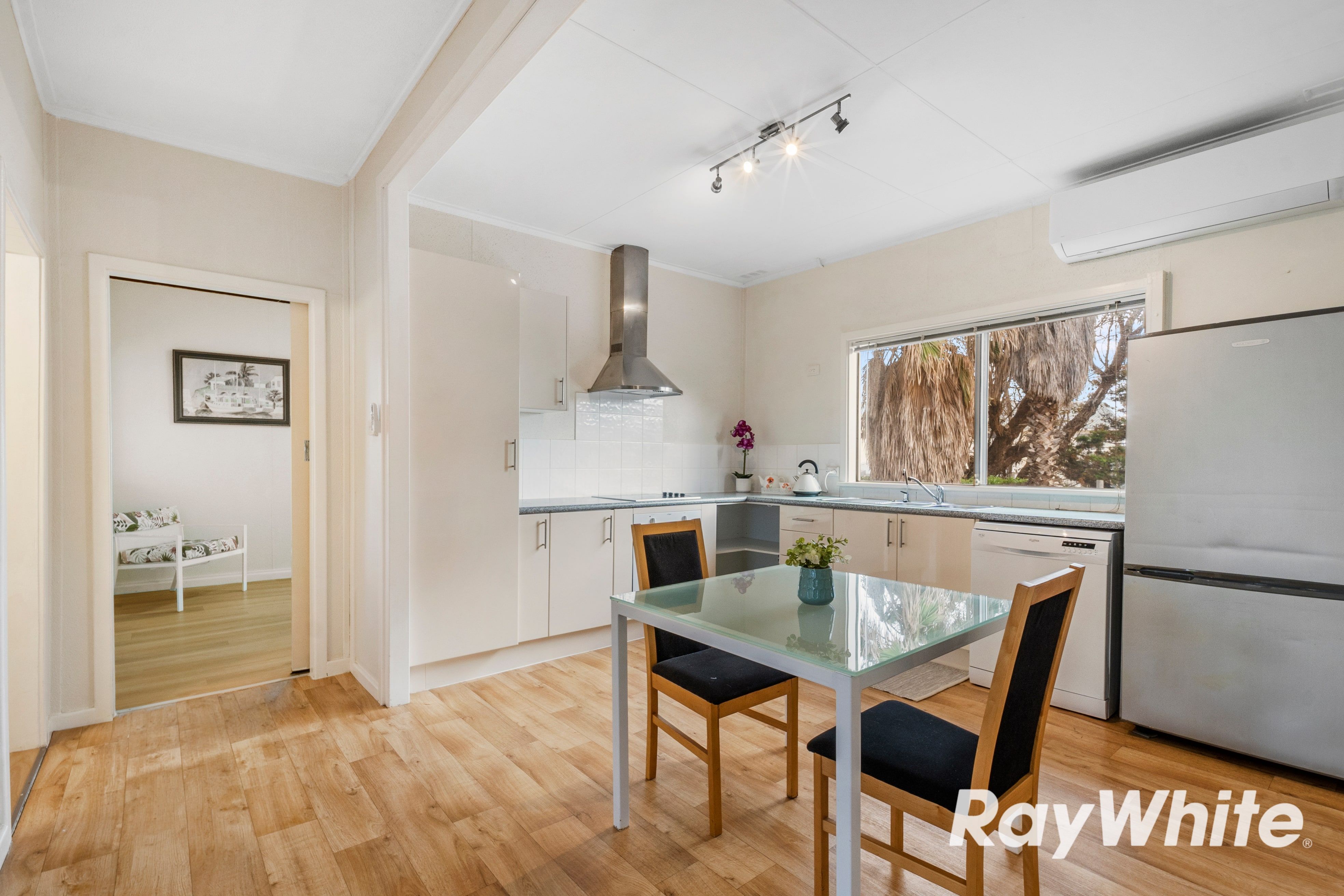 24 Valley Road — photo 10 of 25