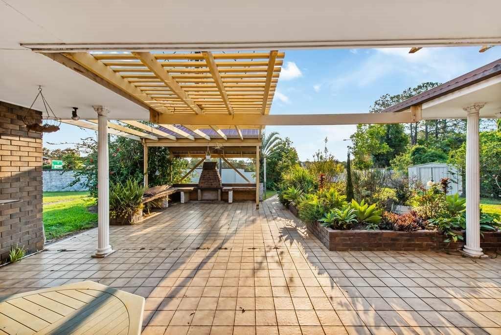 221 Old Northern Road, McDowall, QLD 4053