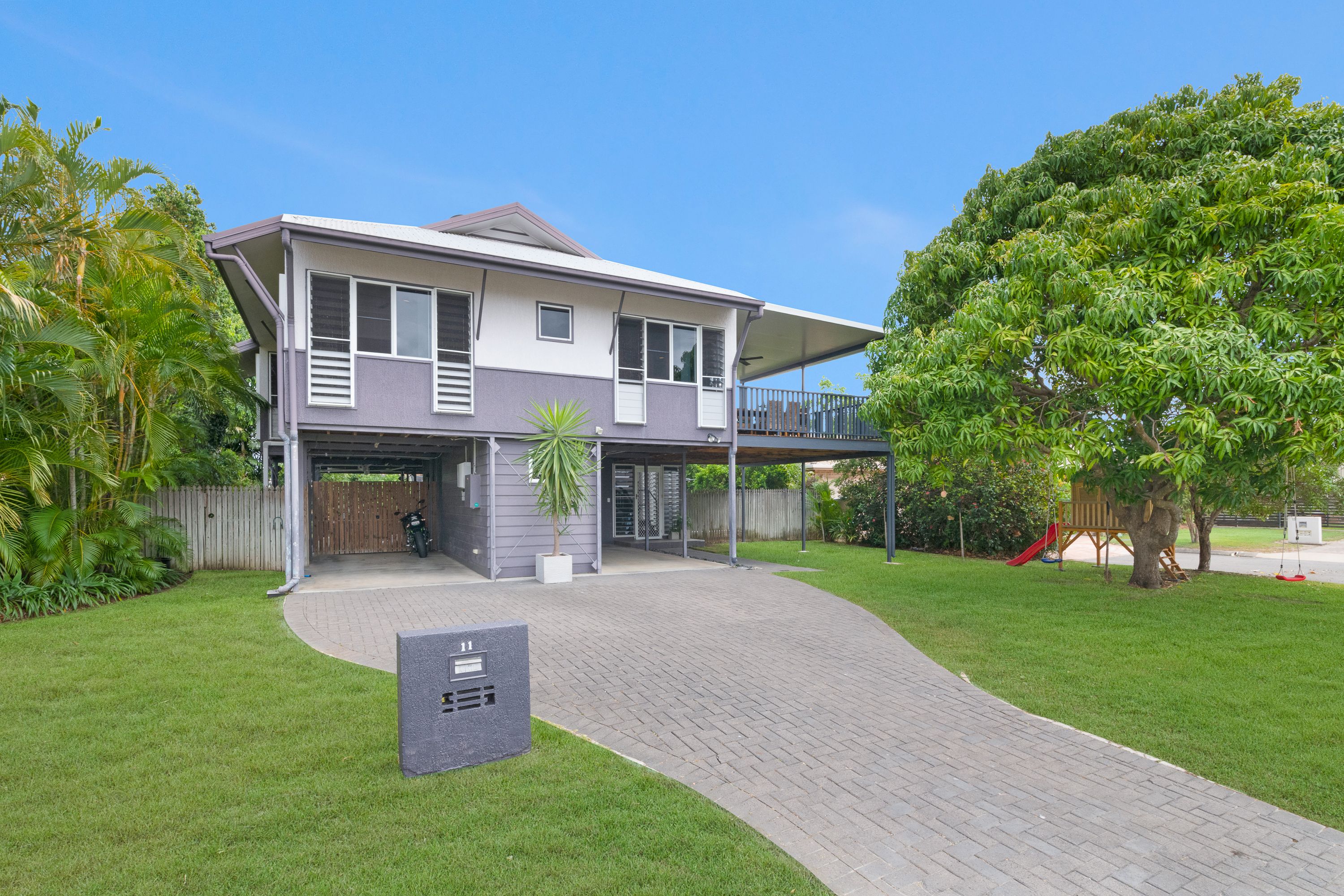 11 Glebe Place, Kirwan, QLD 4817