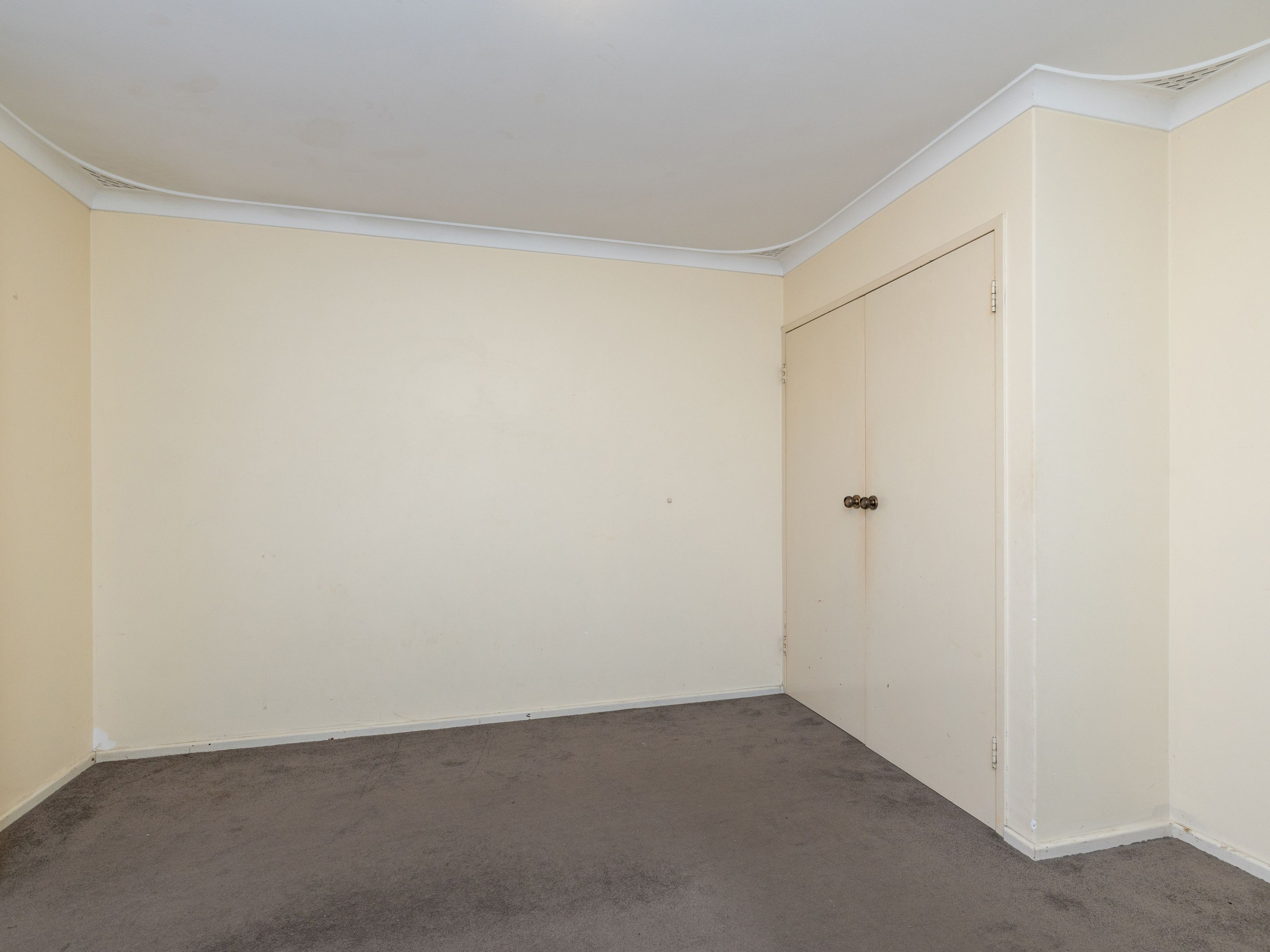 76 Elizabeth Street — photo 15 of 30