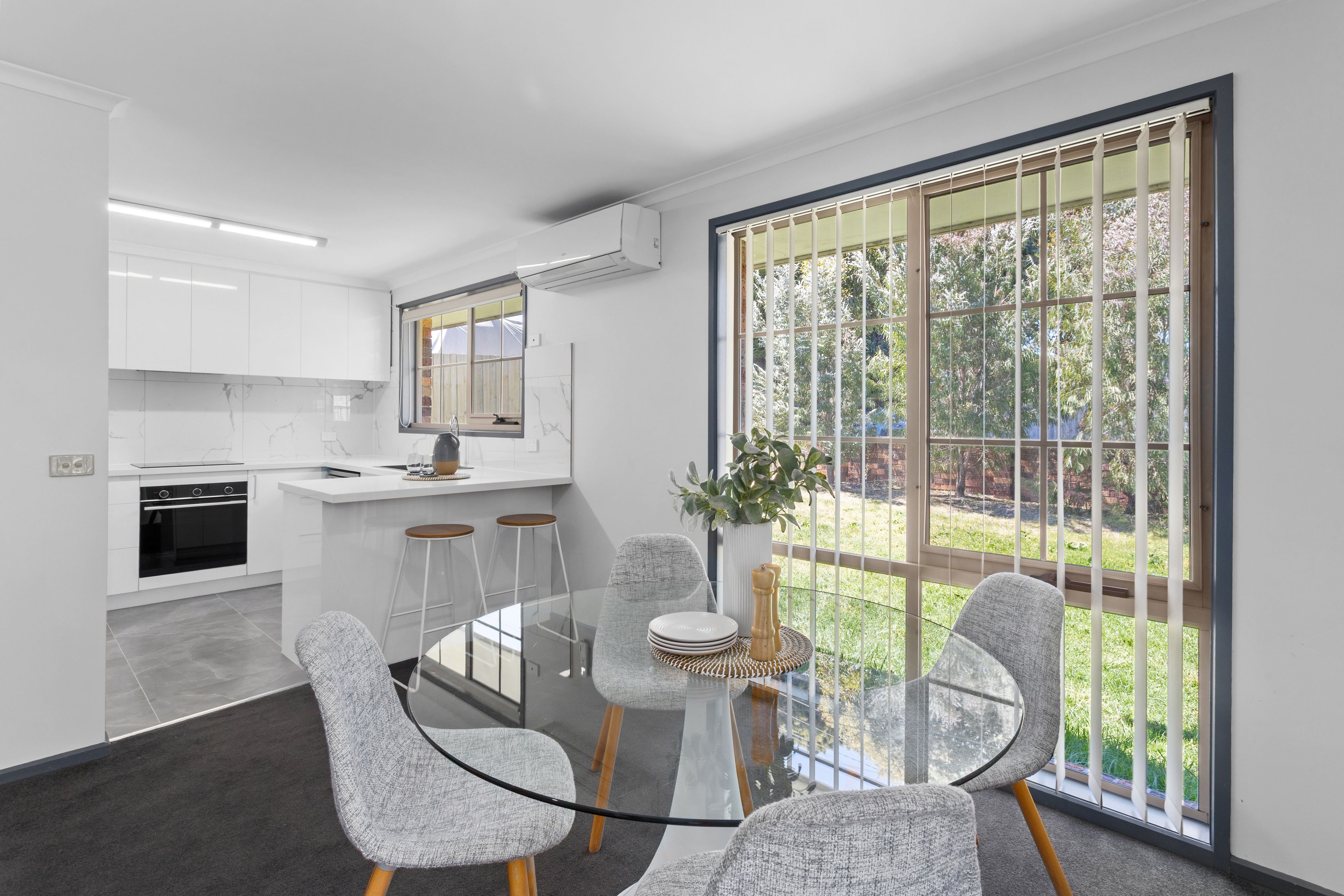 1/3 Vermay Avenue — photo 3 of 15
