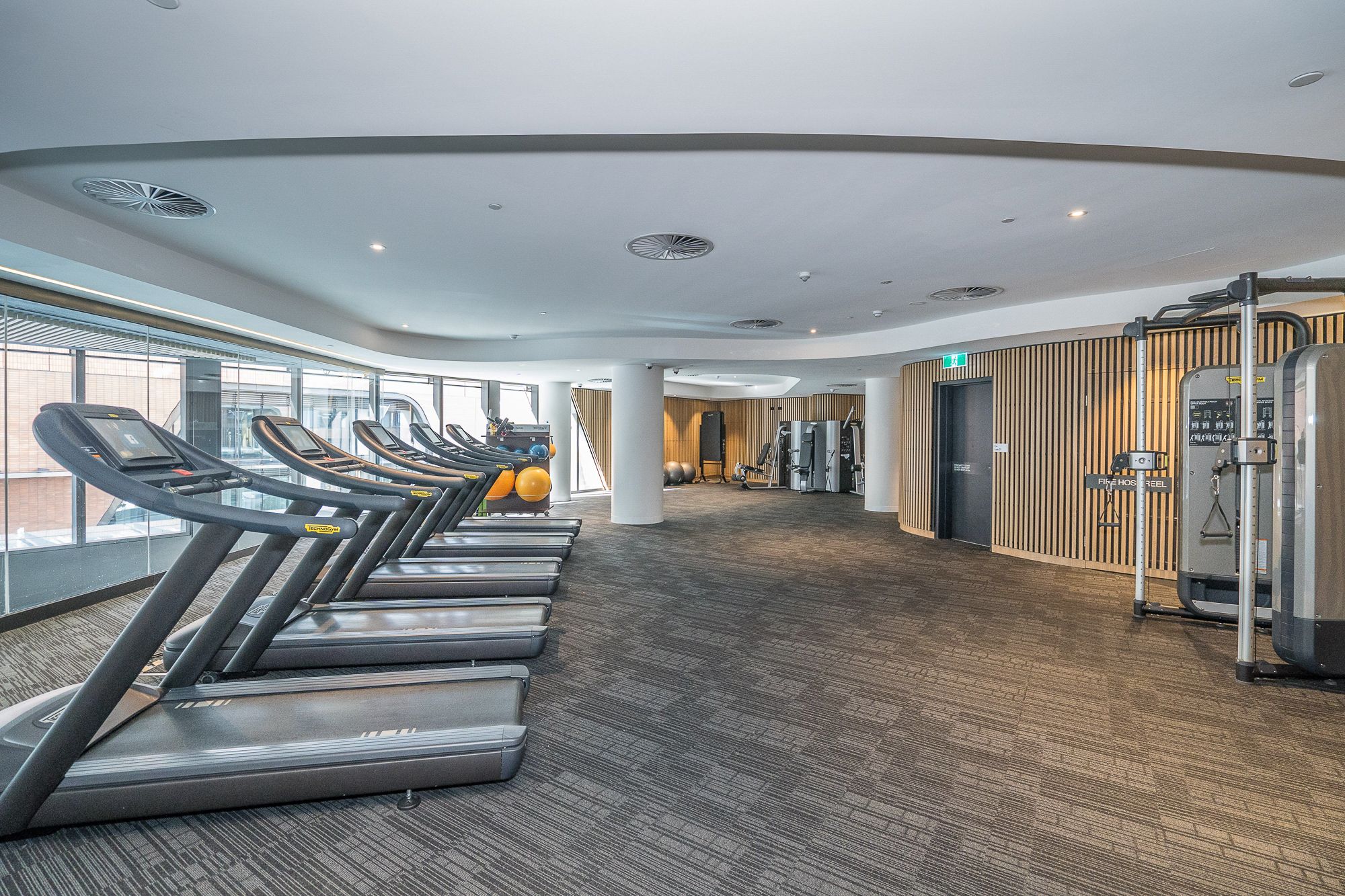 1311N/889 Collins Street — photo 17 of 21