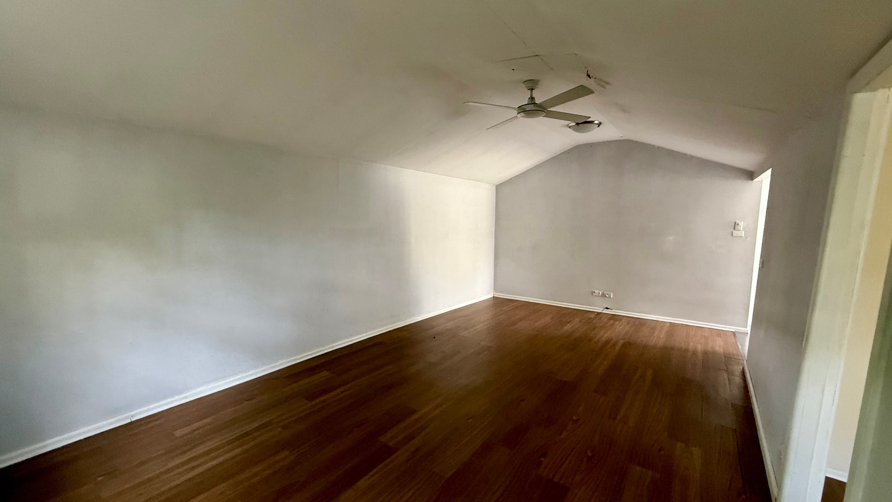 5a Campton Avenue, Cambridge Park, NSW 2747