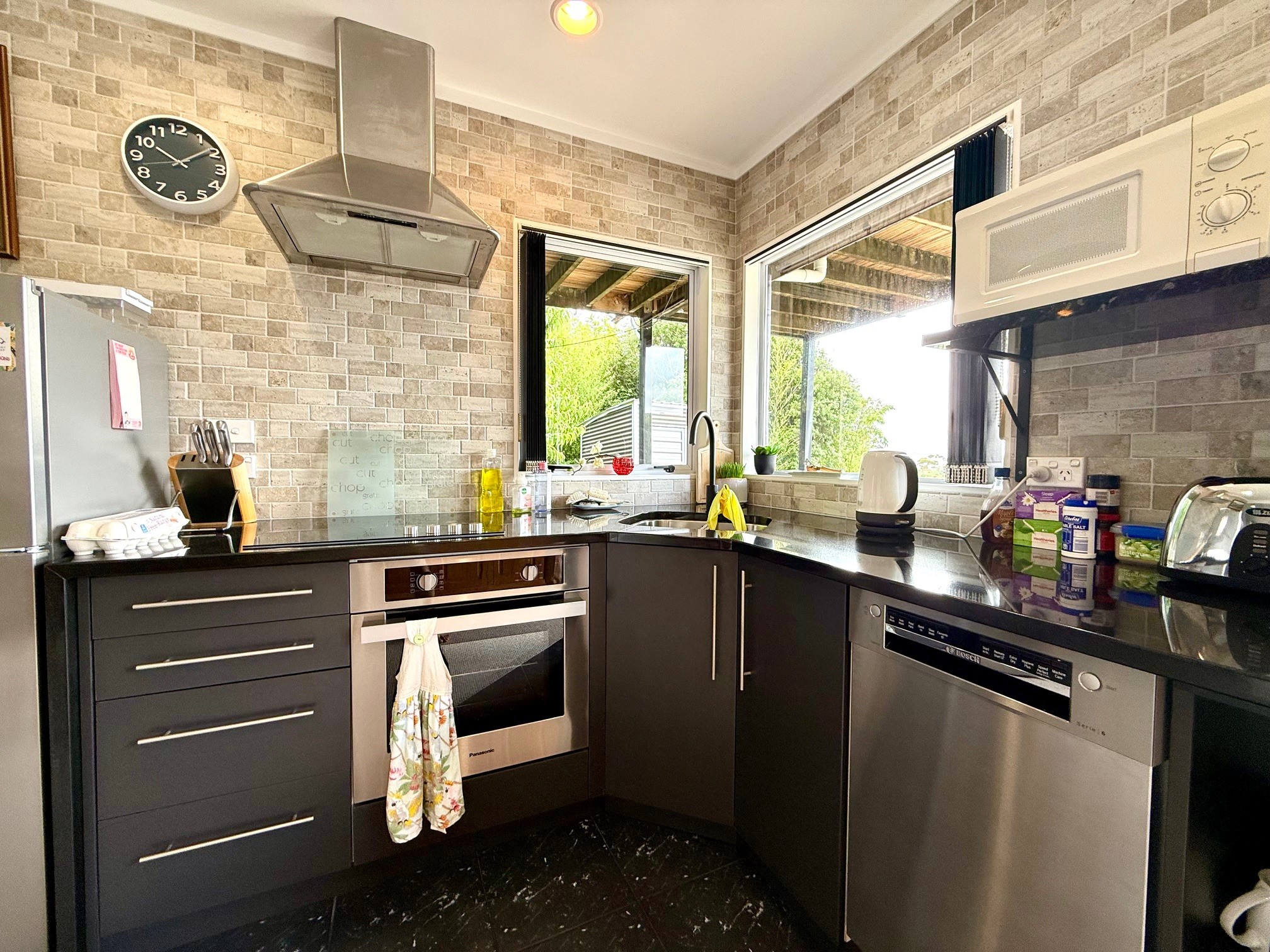 2A Robert Street, Raglan, Waikato District