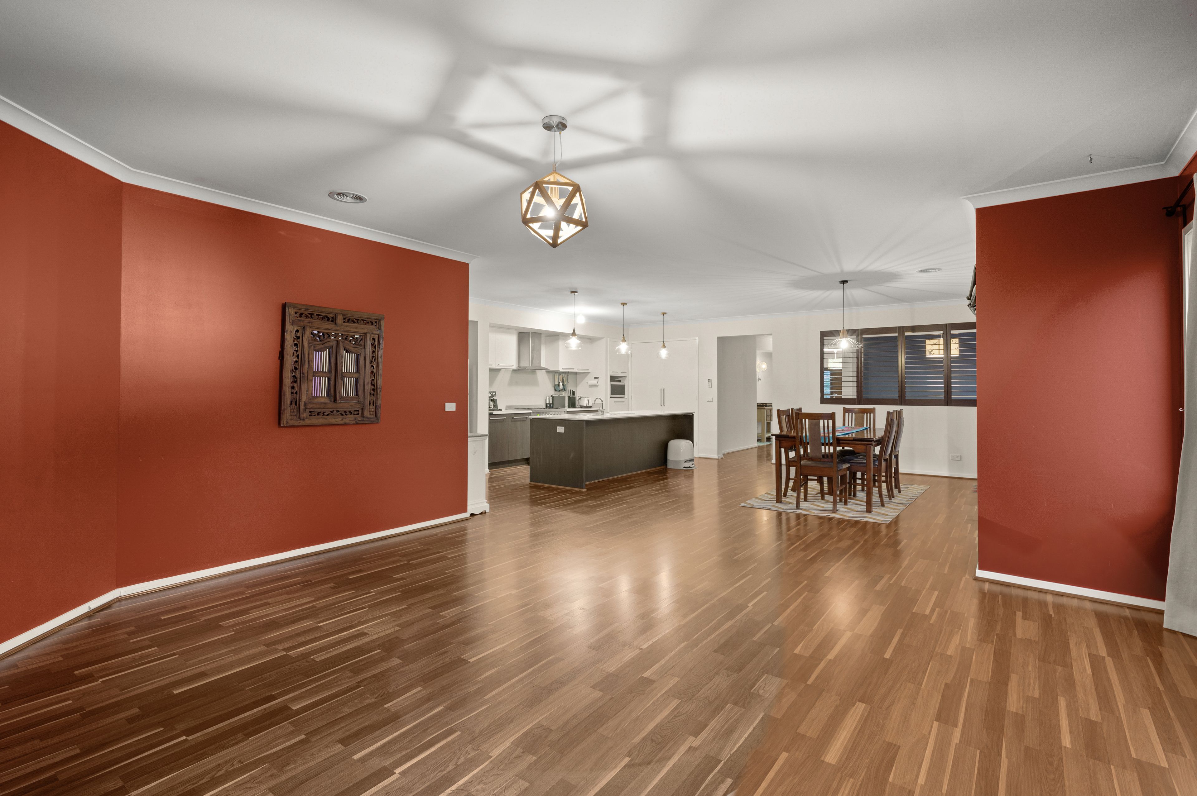 84 Windermere Boulevard — photo 15 of 30