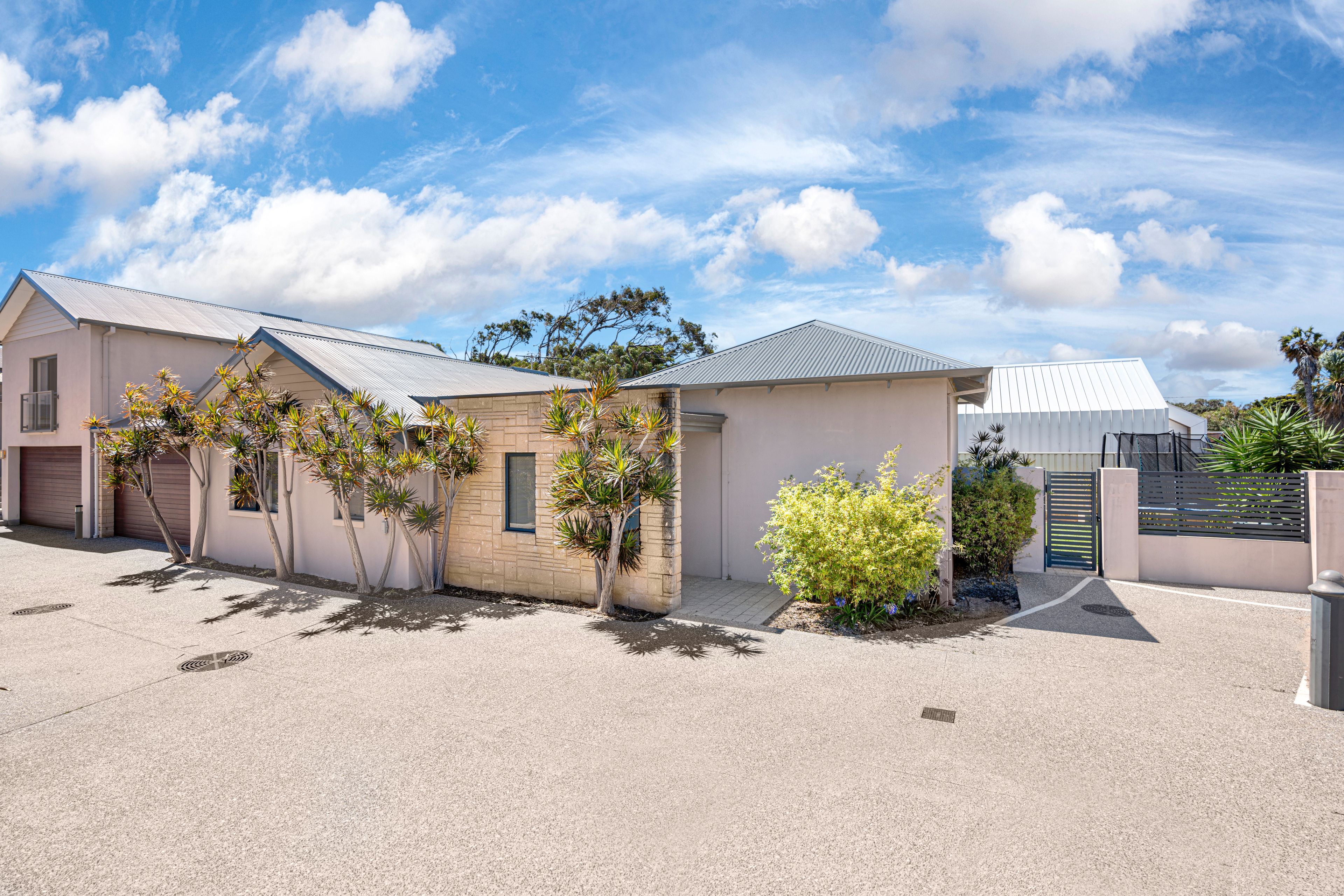 305 Chapman Road, Bluff Point WA 6530