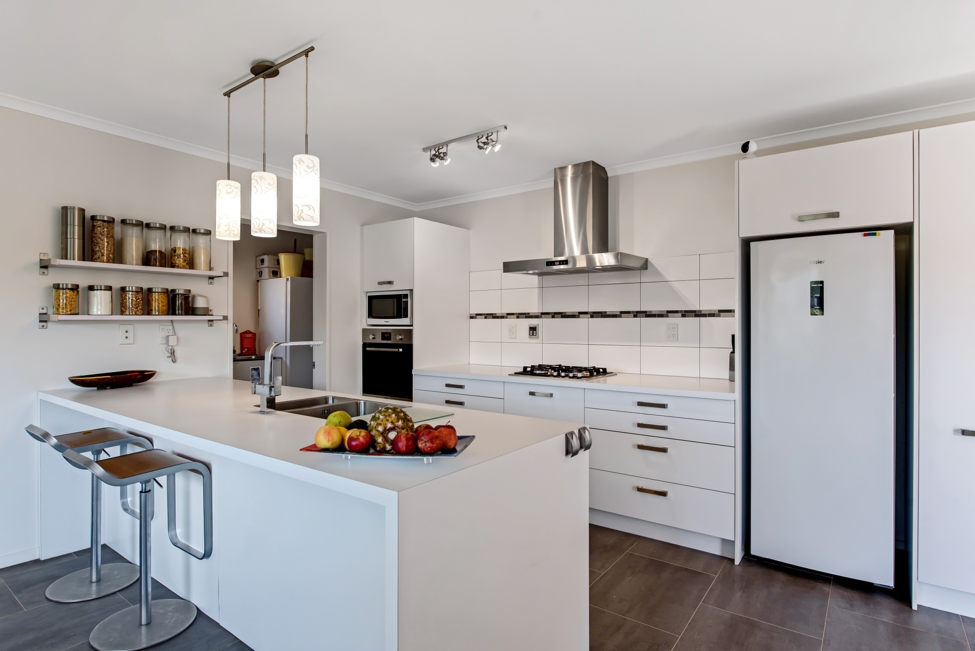 232 Mark Avenue, Grenada Village, Wellington City