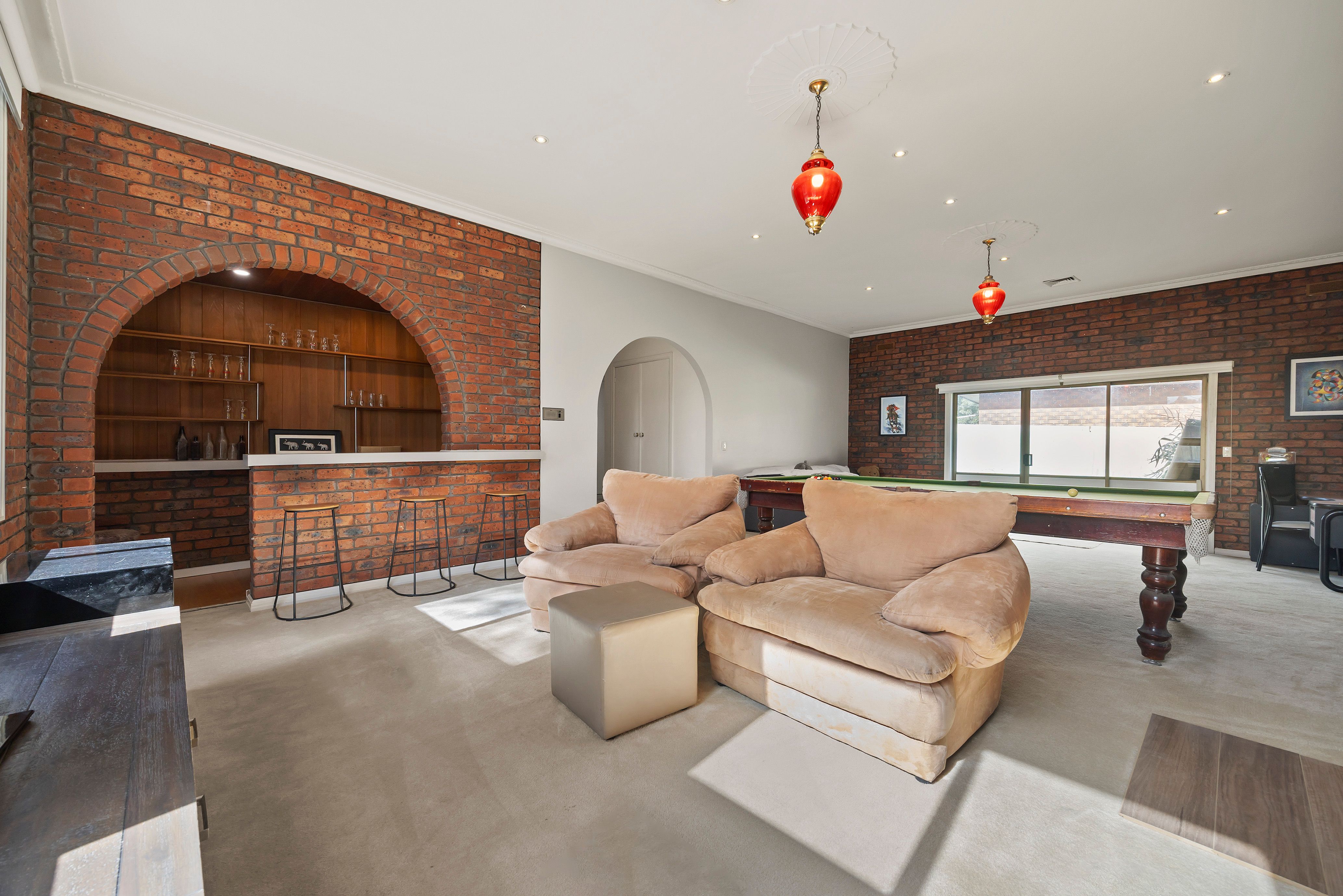 93 Bulla Road — photo 9 of 15