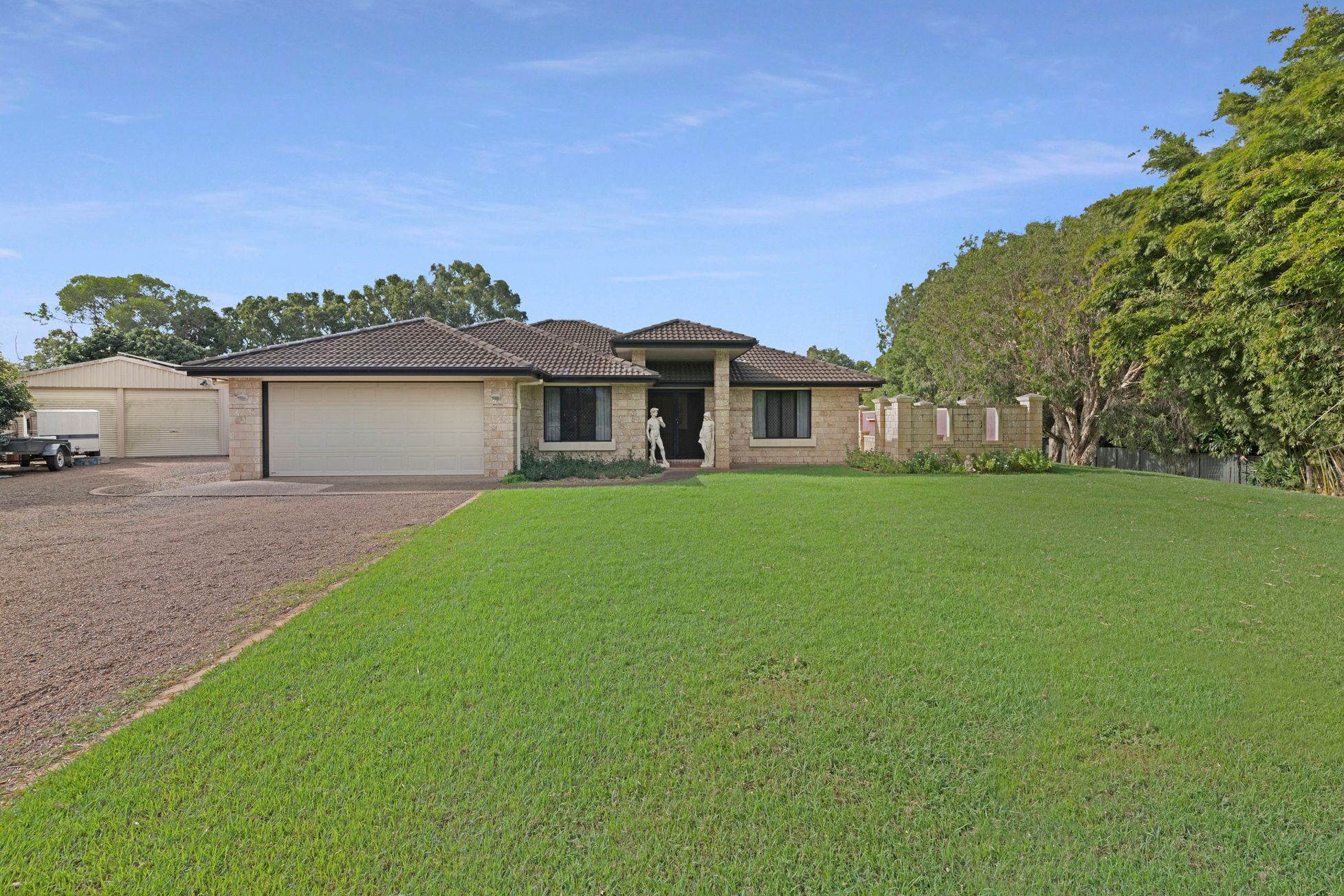 4 Turtle Dove Place, Gooburrum QLD 4670