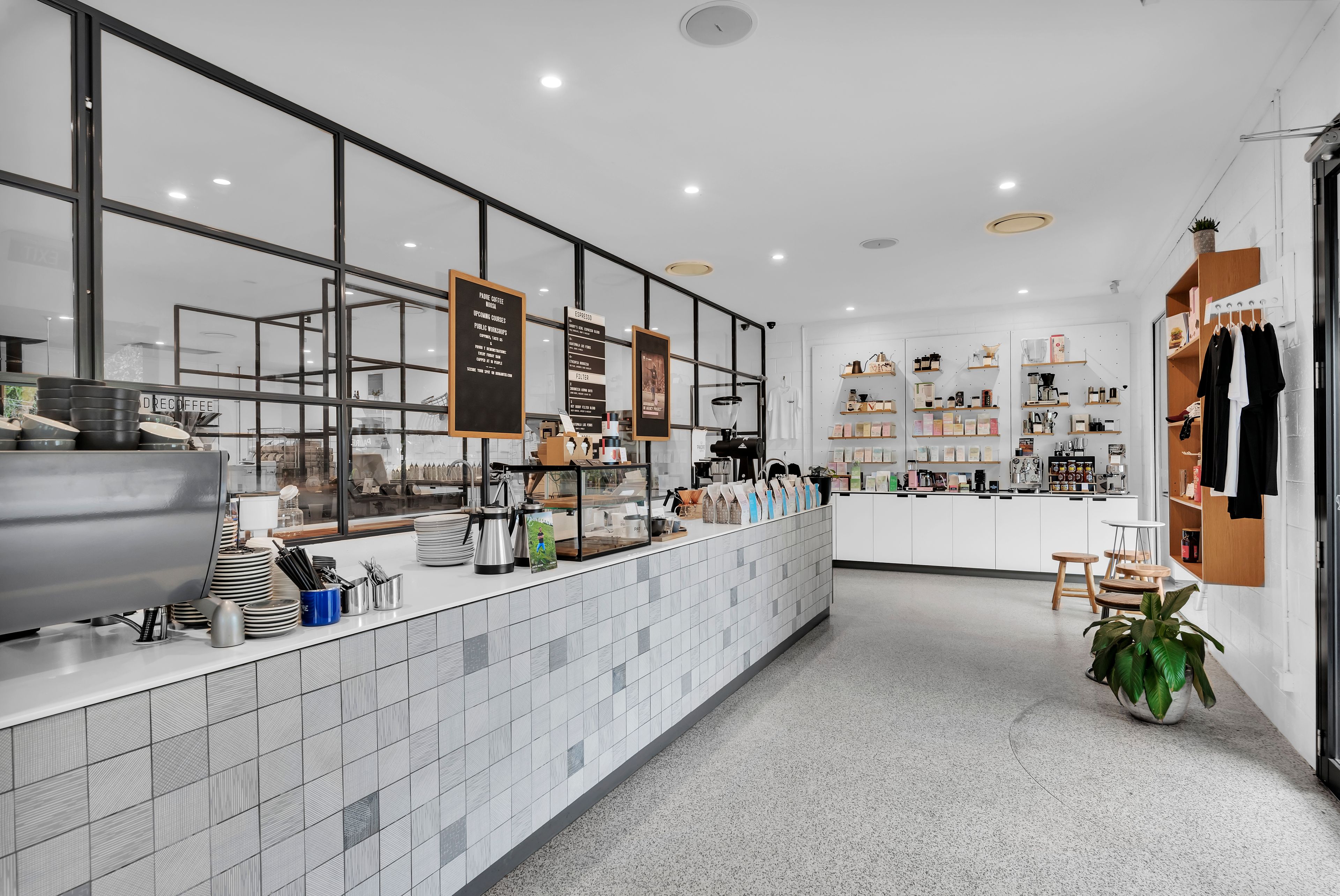 10 Eenie Creek Road, Noosaville, QLD 4566