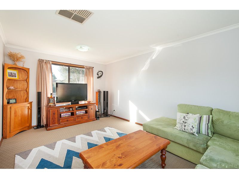 11 Buller Crescent, Thurgoona, NSW 2640