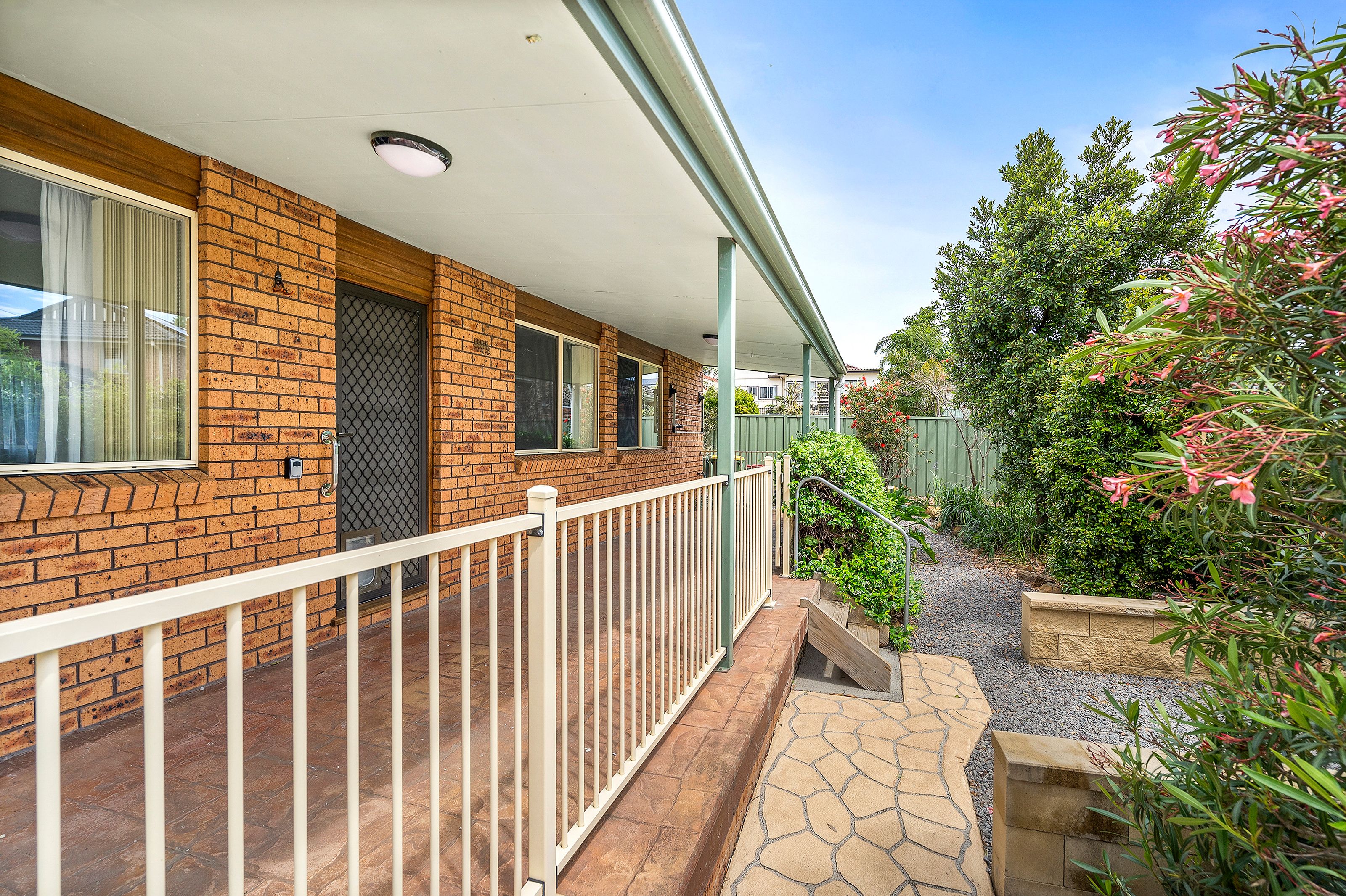 89A Wollybutt Road, Engadine, NSW 2233 - Flat for Rent - Ray White ...
