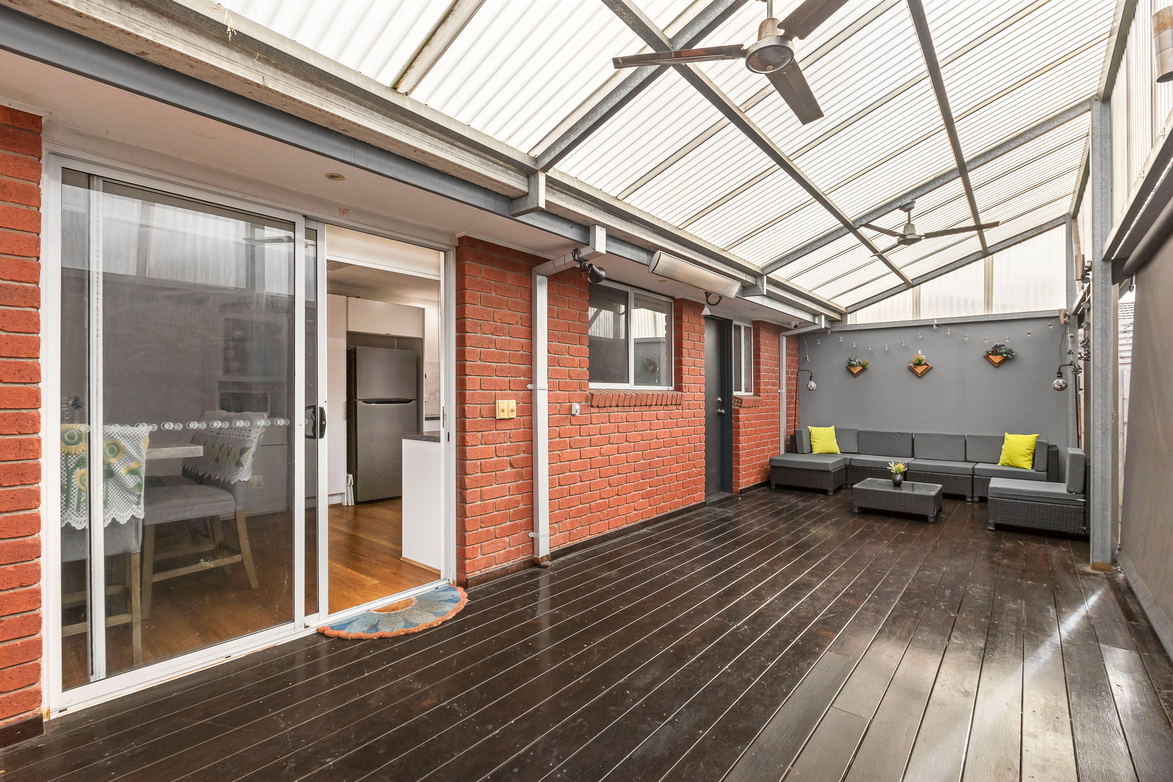 42 Kinrade Street — photo 9 of 10
