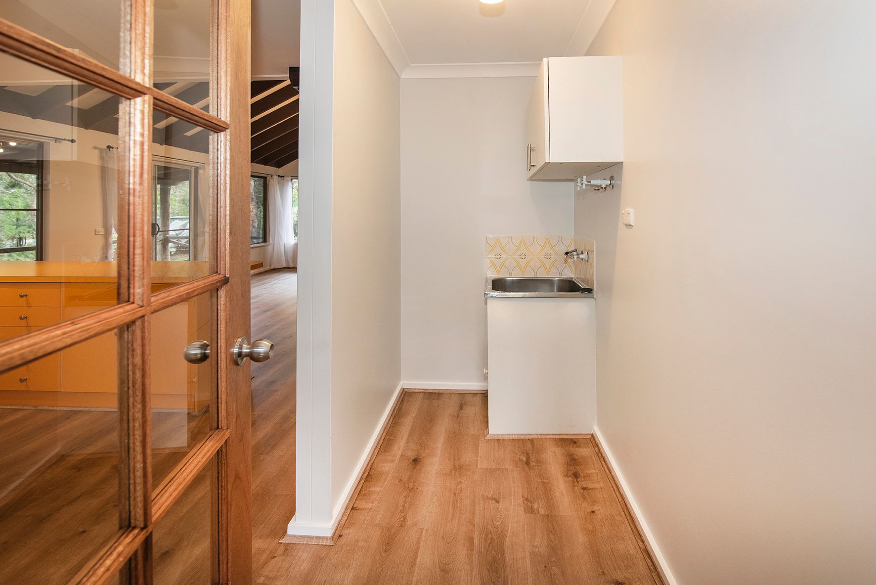 11 Clements Crescent — photo 9 of 20