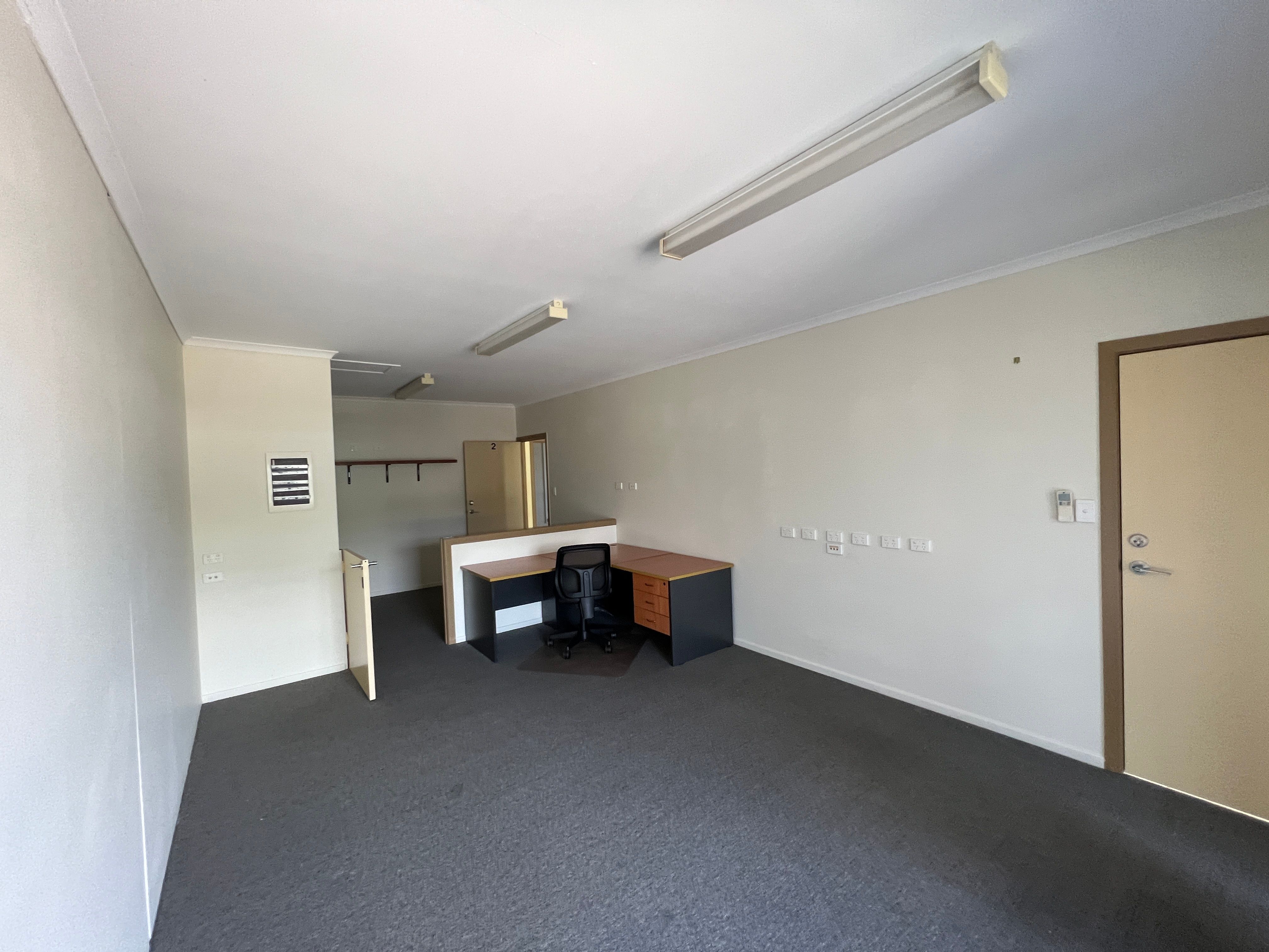 Office 2/20 Carlo Drive, Cannonvale, QLD 4802