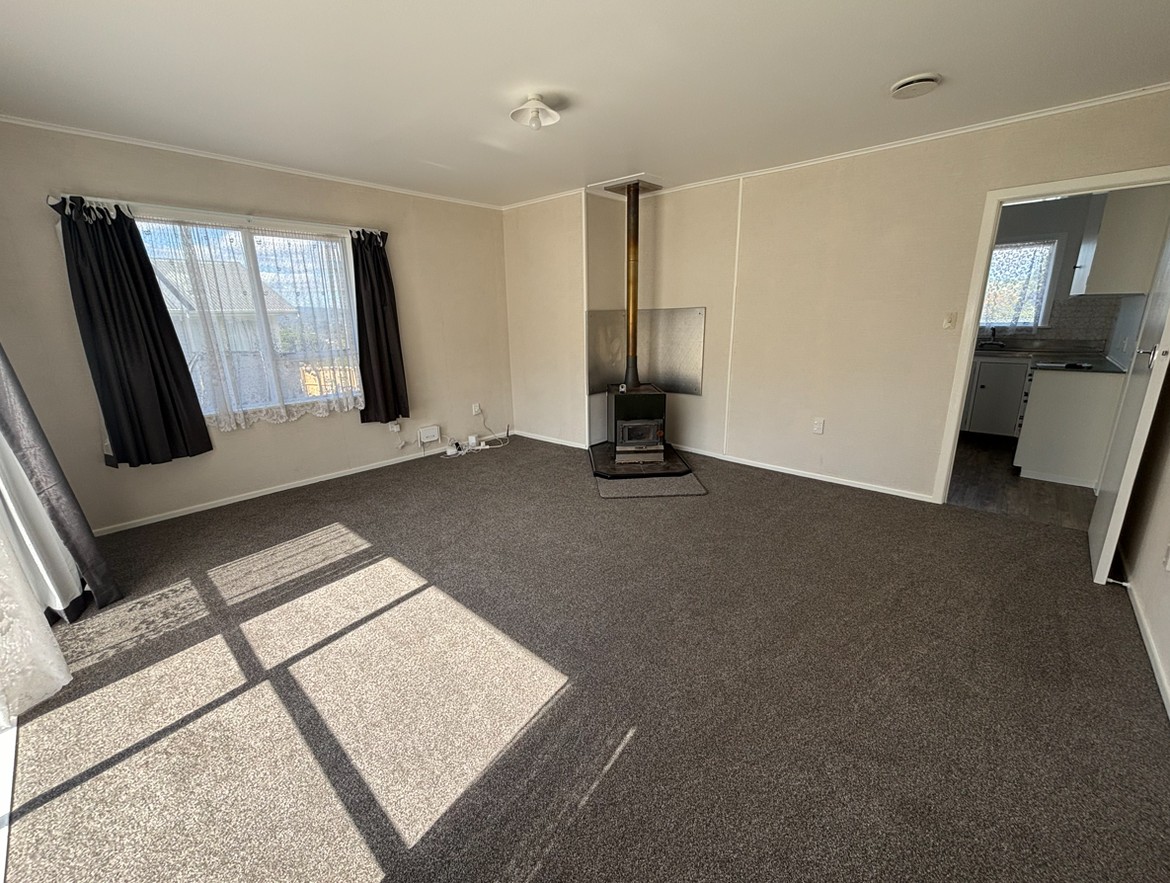 58 Thomas Crescent, Western Heights, Rotorua District 3015 - House for ...