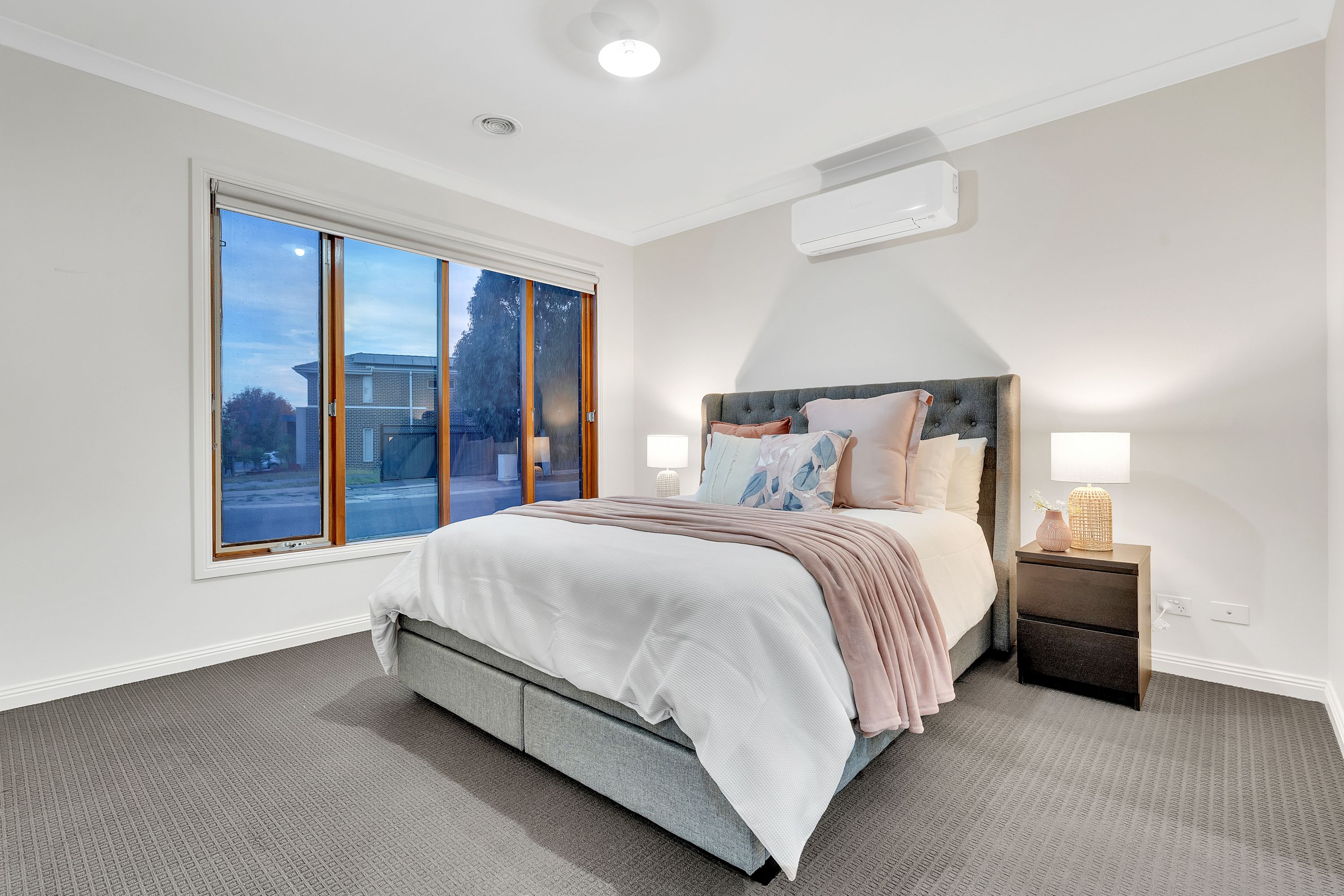 10 Rainham Avenue, Craigieburn, VIC 3064