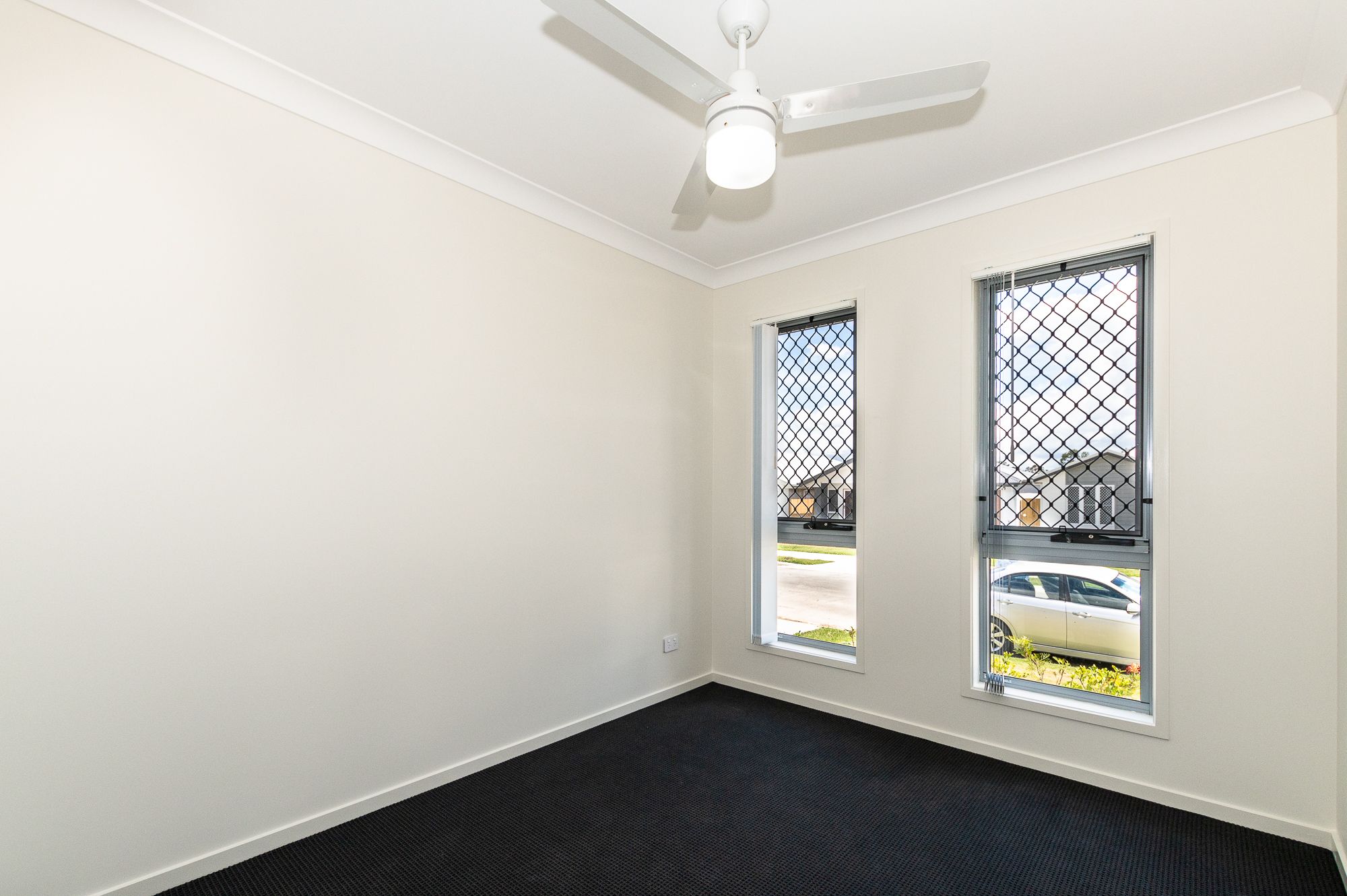 1/8 Dora Street, Morayfield, QLD 4506