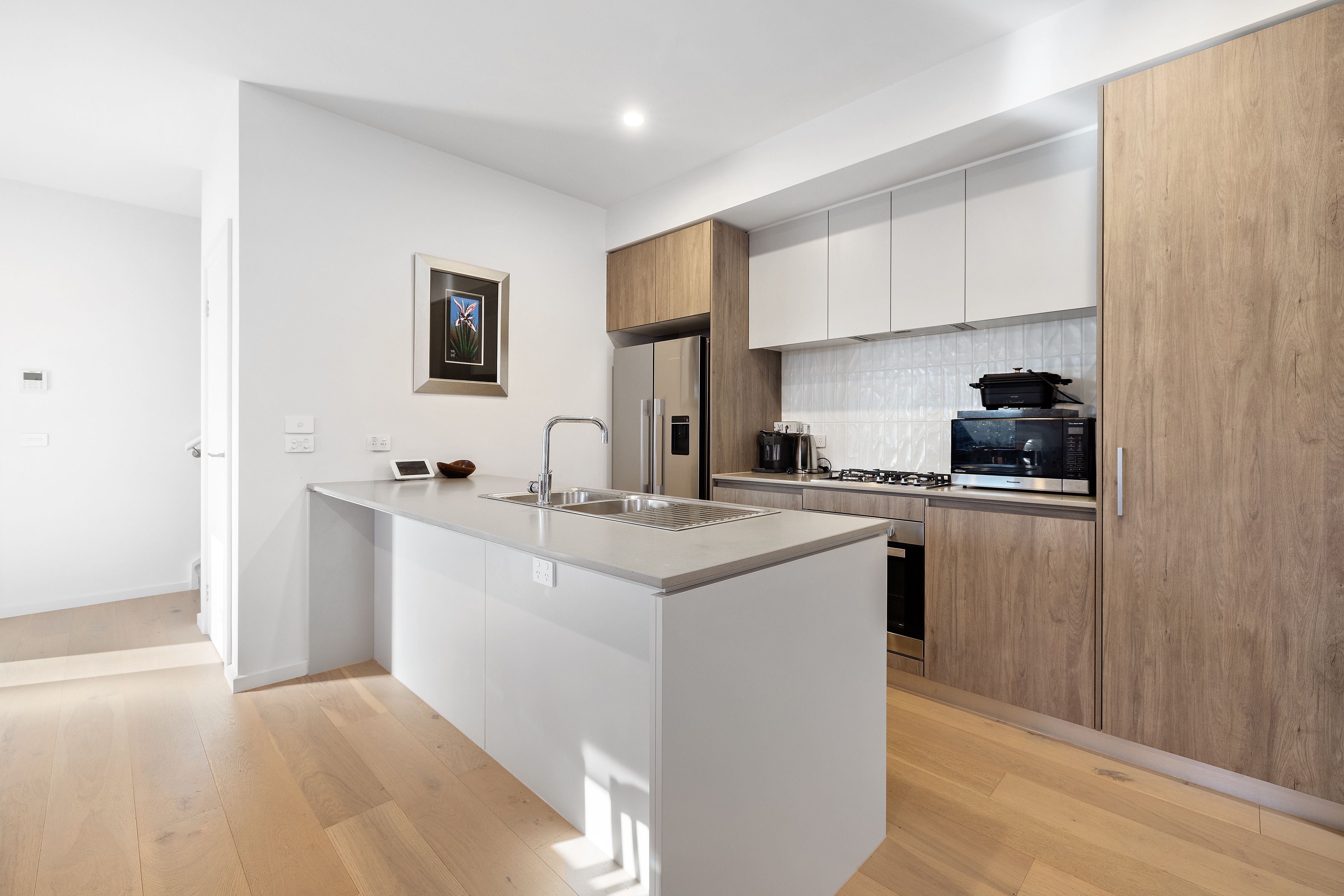 27 Ottawa Walk, Cranbourne West, VIC 3977