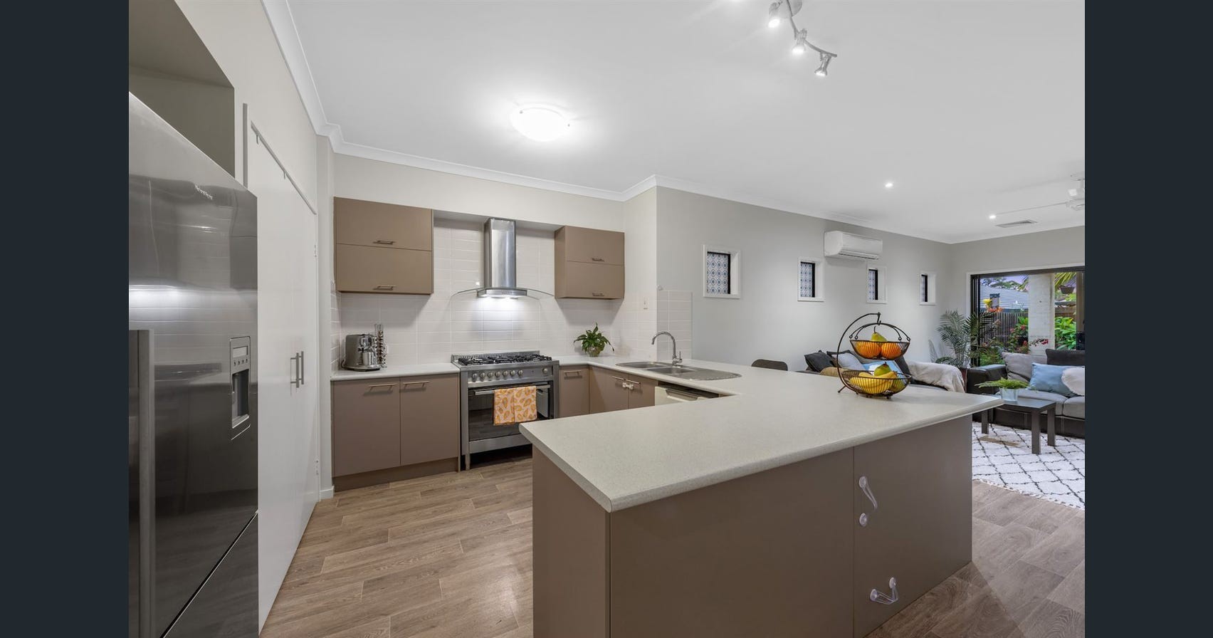 16 Kennedia Court, North Lakes, QLD 4509