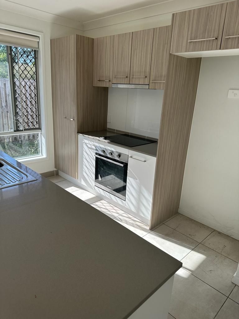 1 Sapphire Street, Park Ridge, QLD 4125