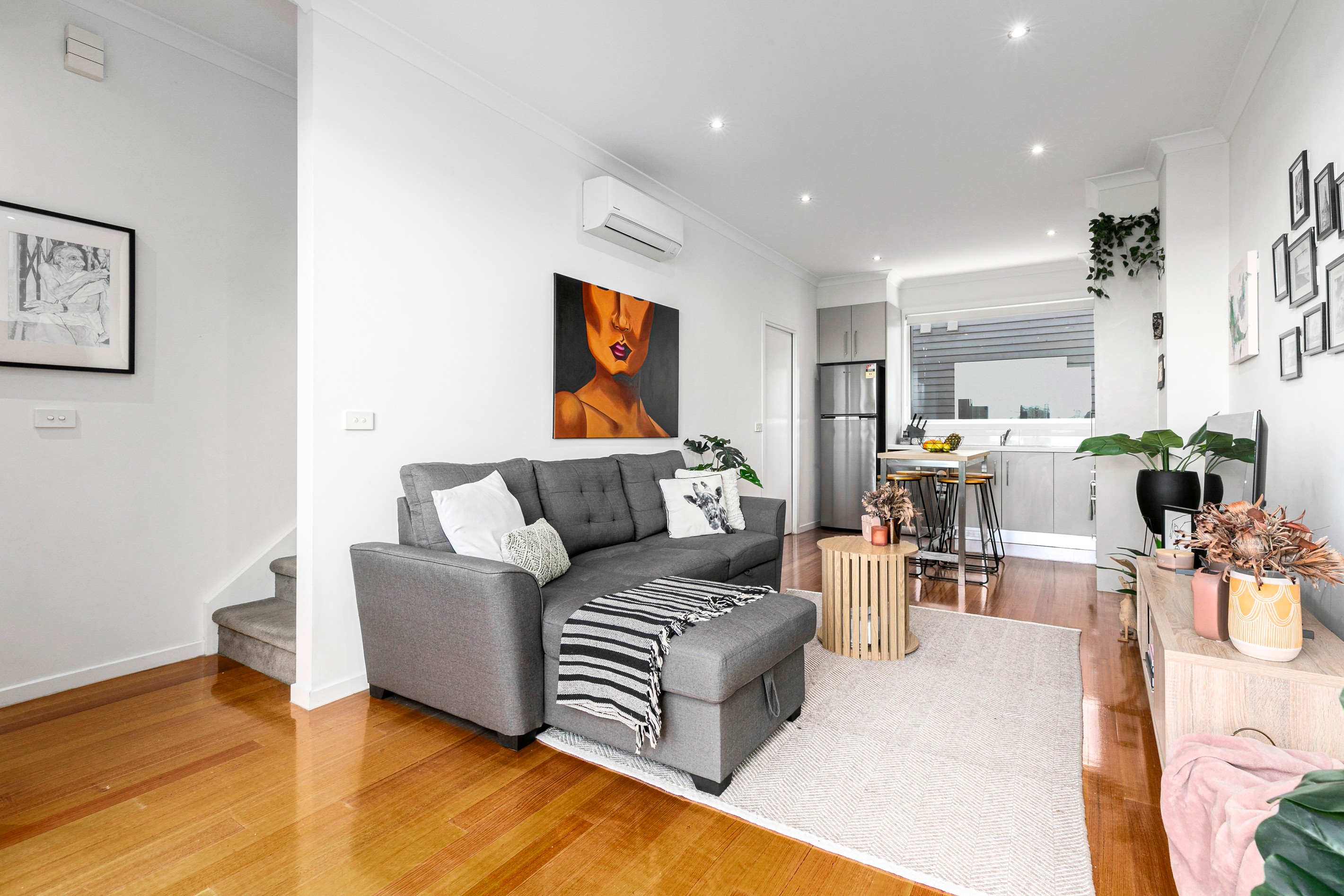 2/52 Railway Parade, Pascoe Vale, VIC 3044