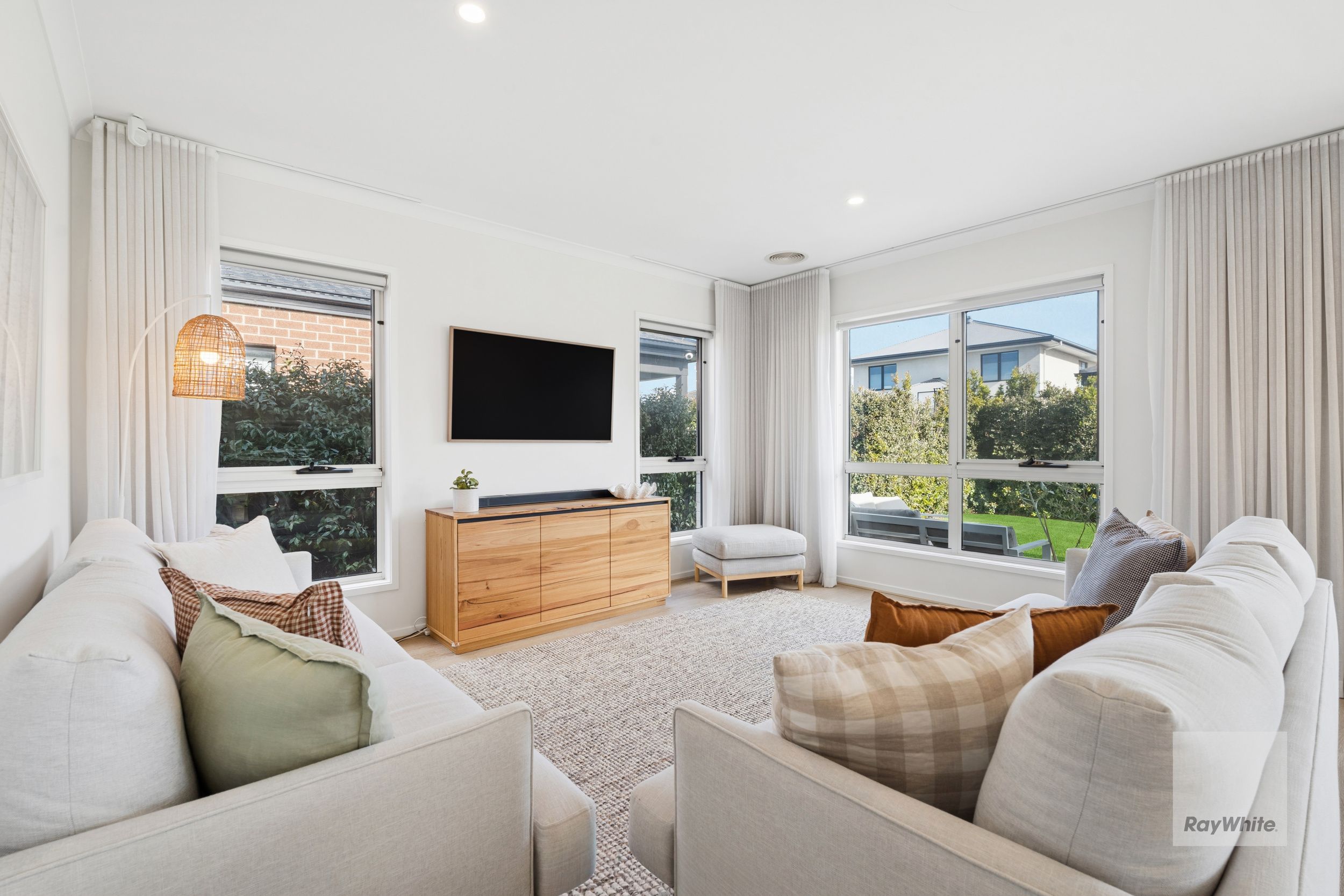 26 Ruthven Way — photo 6 of 19