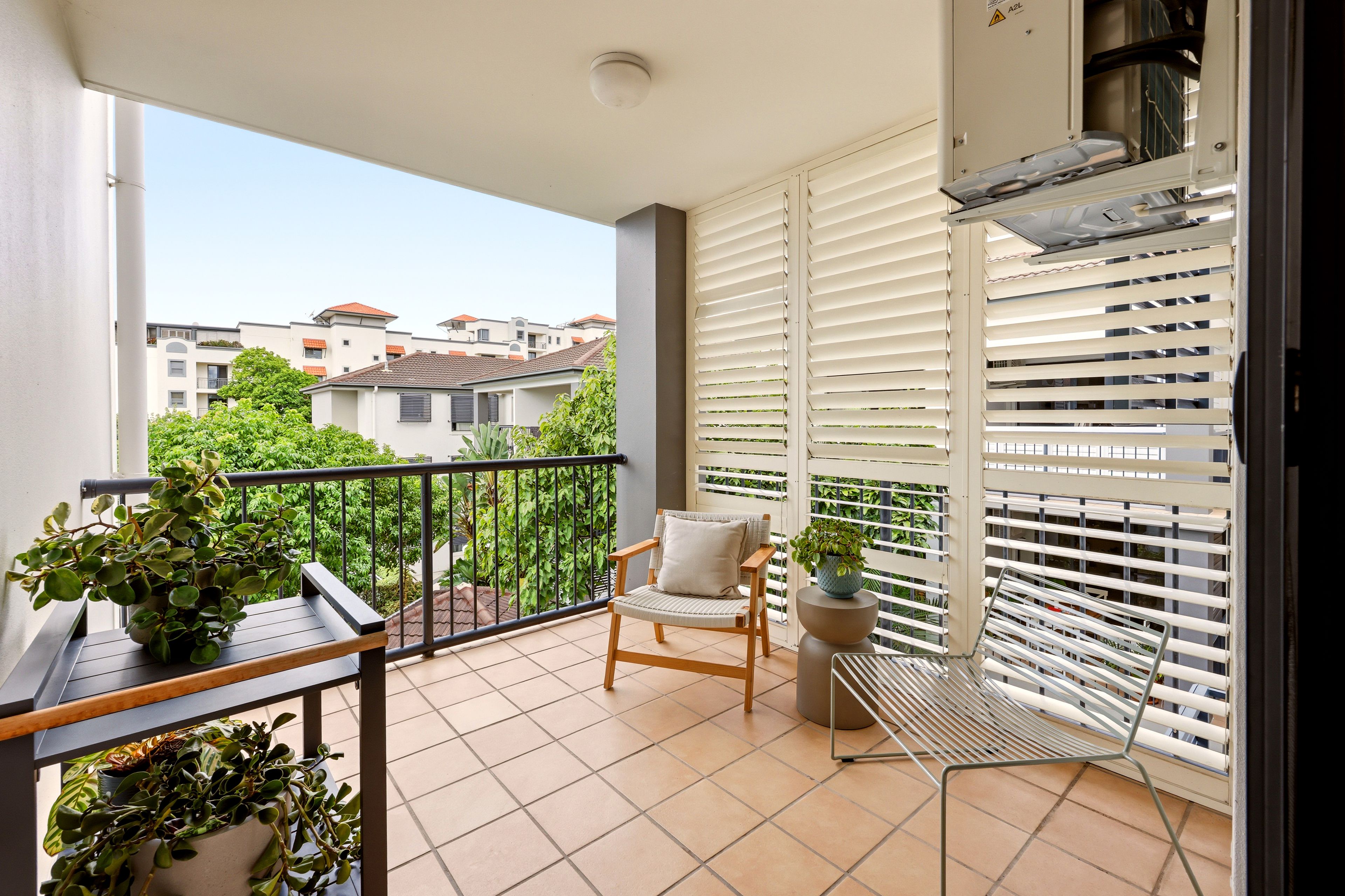 45/52 Newstead Terrace — photo 5 of 21